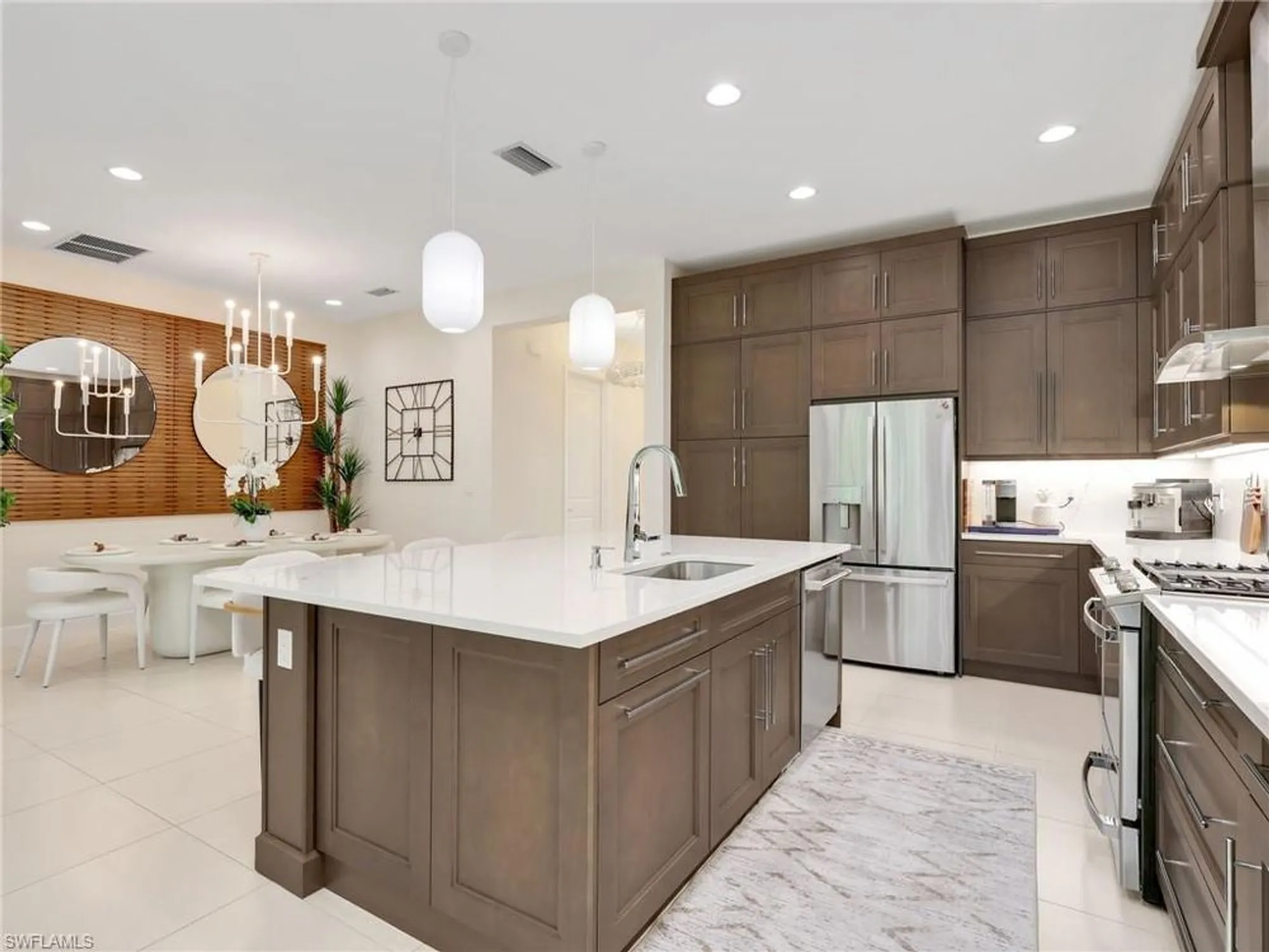 Property Slideshow image 14 of 49 | 11265 daphne ct, Naples, FL, 34120