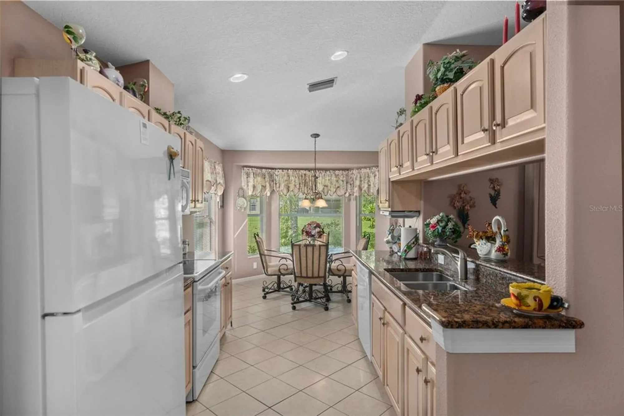 Property Slideshow image 14 of 55 | 18129 baywood forest dr, Hudson, FL, 34667