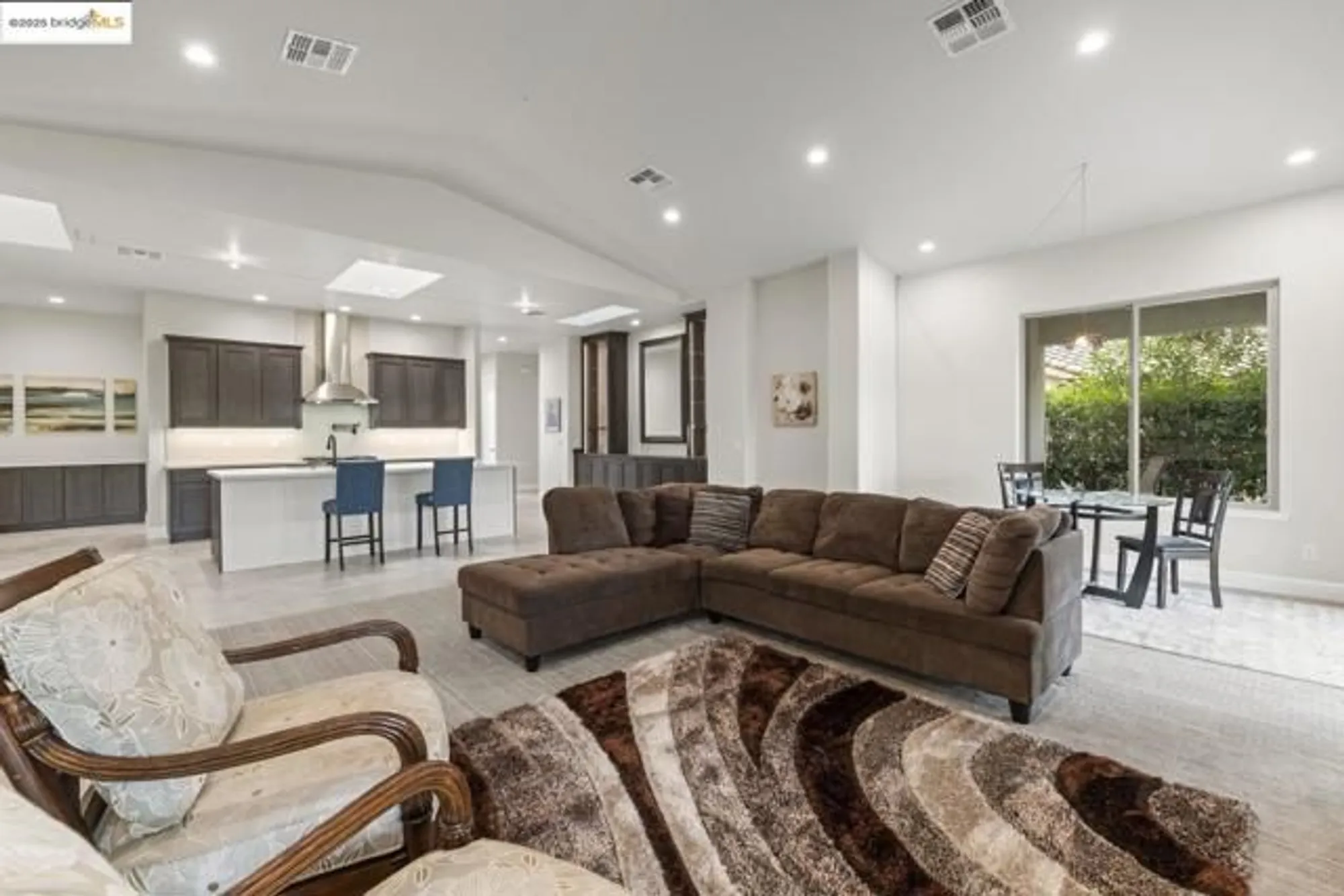 Property Slideshow image 22 of 57 | 1816 stone house ln, Lincoln, CA, 95648