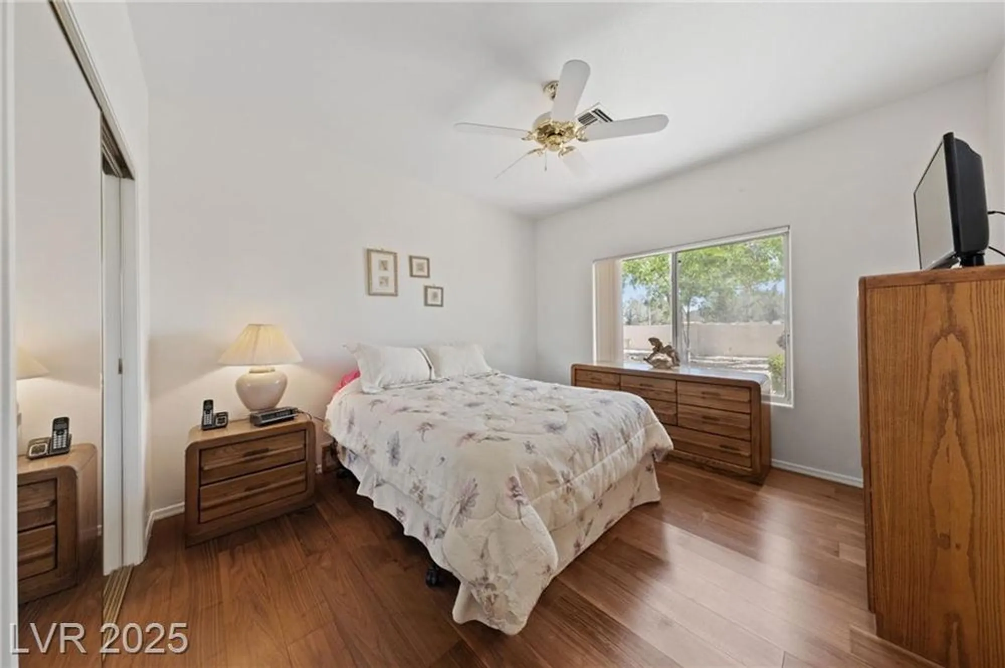 Property Slideshow image 15 of 71 | 1900 bellview st, Las Vegas, NV, 89134