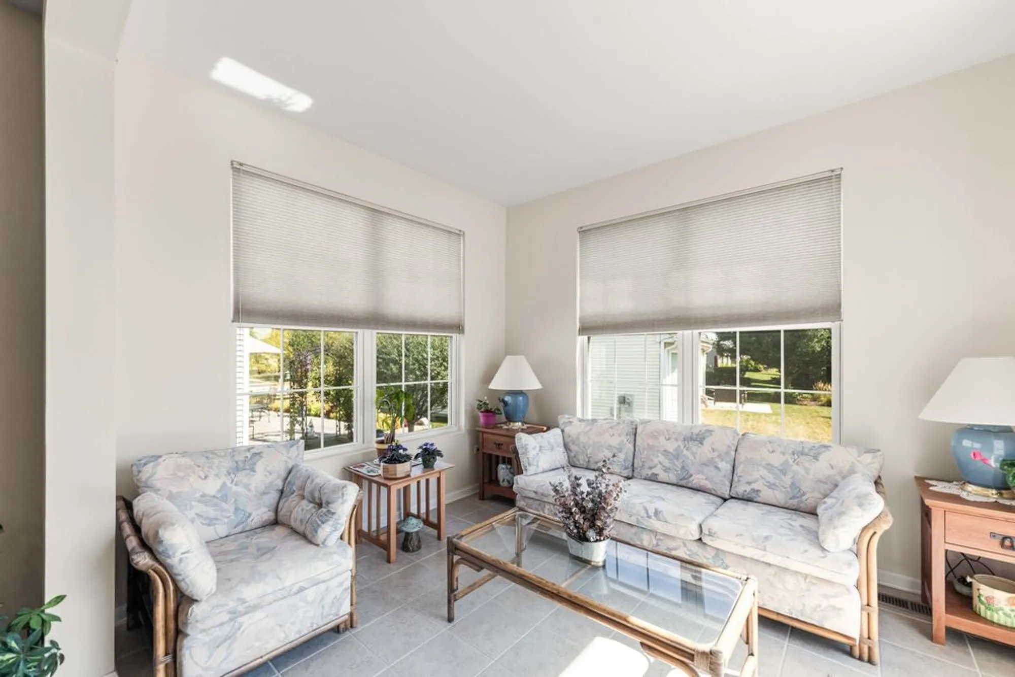 Property Slideshow image 15 of 61 | 13184 oakwood ave, Huntley, IL, 60142