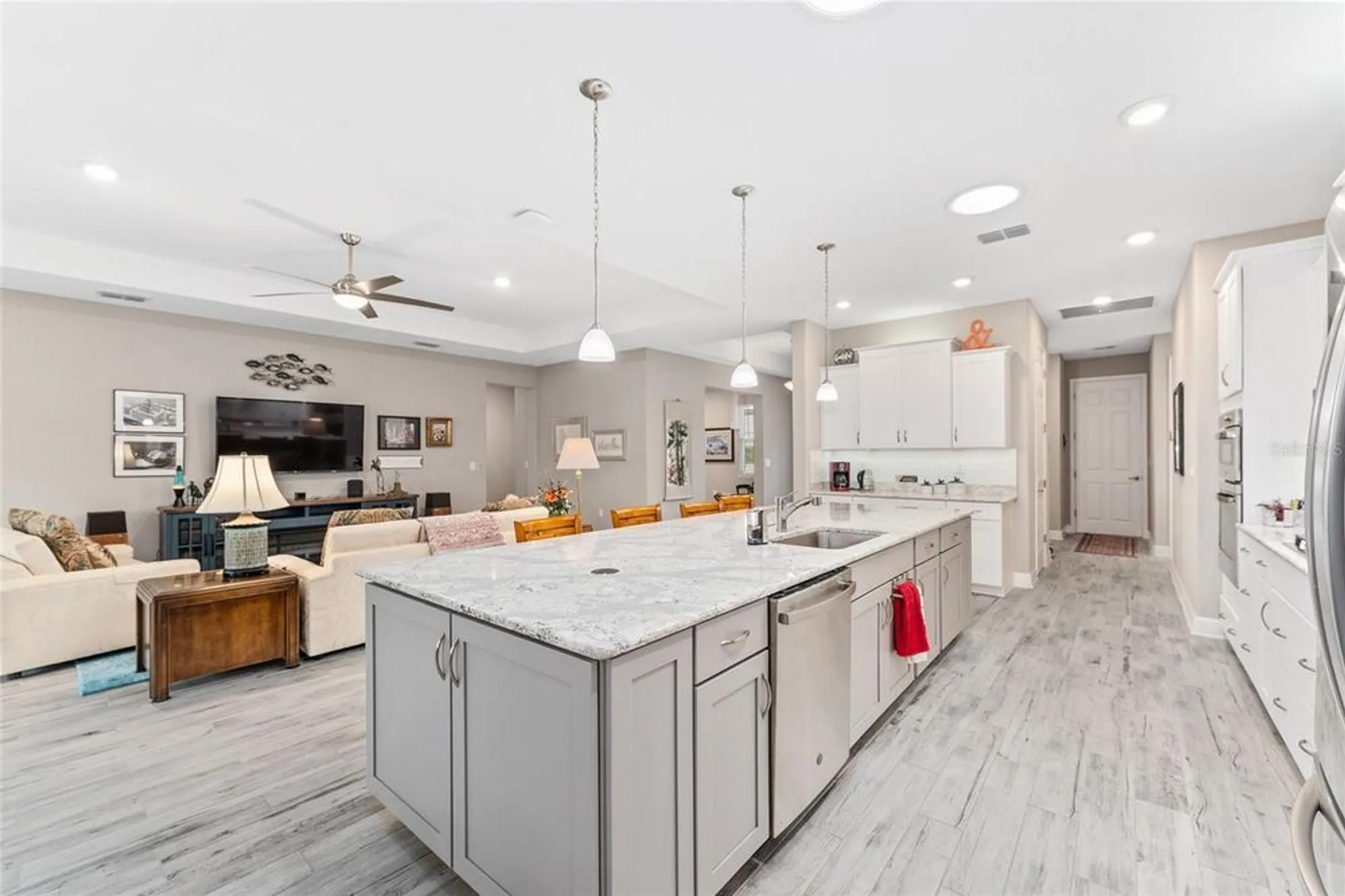 Property Slideshow image 8 of 46 | 8290 sw 92nd cir, Ocala, FL, 34481