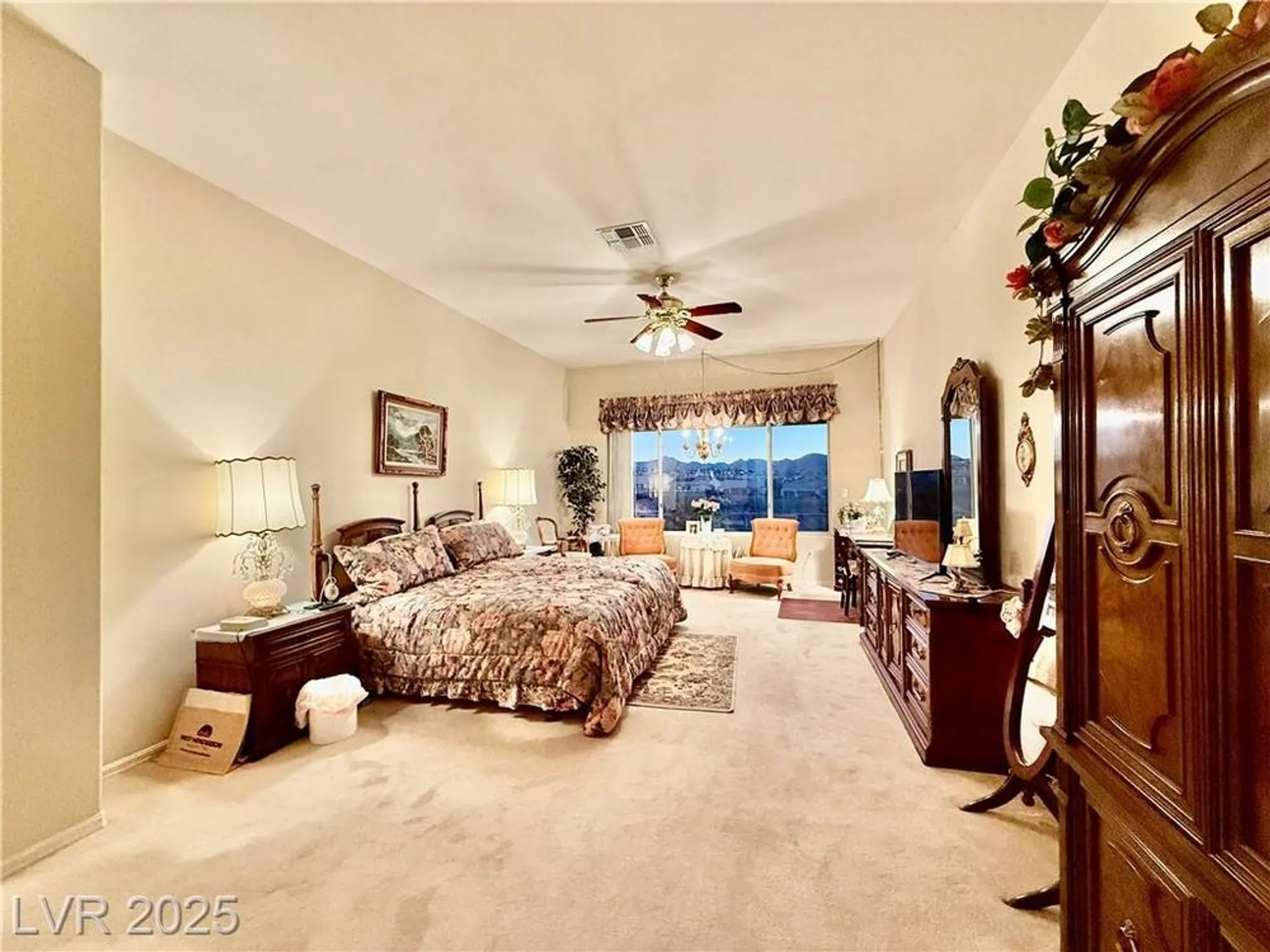 Property Slideshow image 29 of 51 | 2851 scotts valley dr, Henderson, NV, 89052