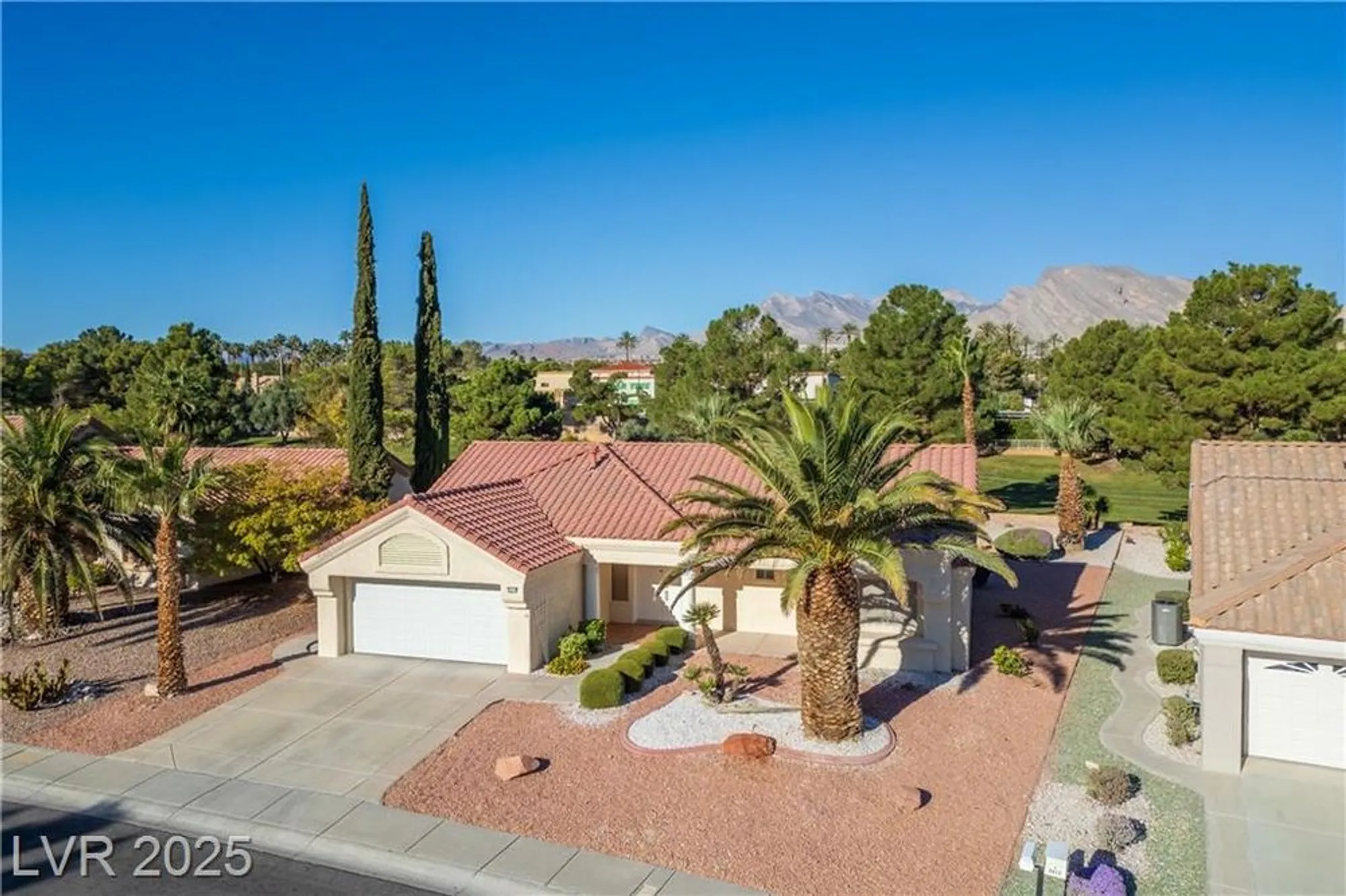 Property Slideshow image 26 of 27 | 2413 totem pole ct, Las Vegas, NV, 89134