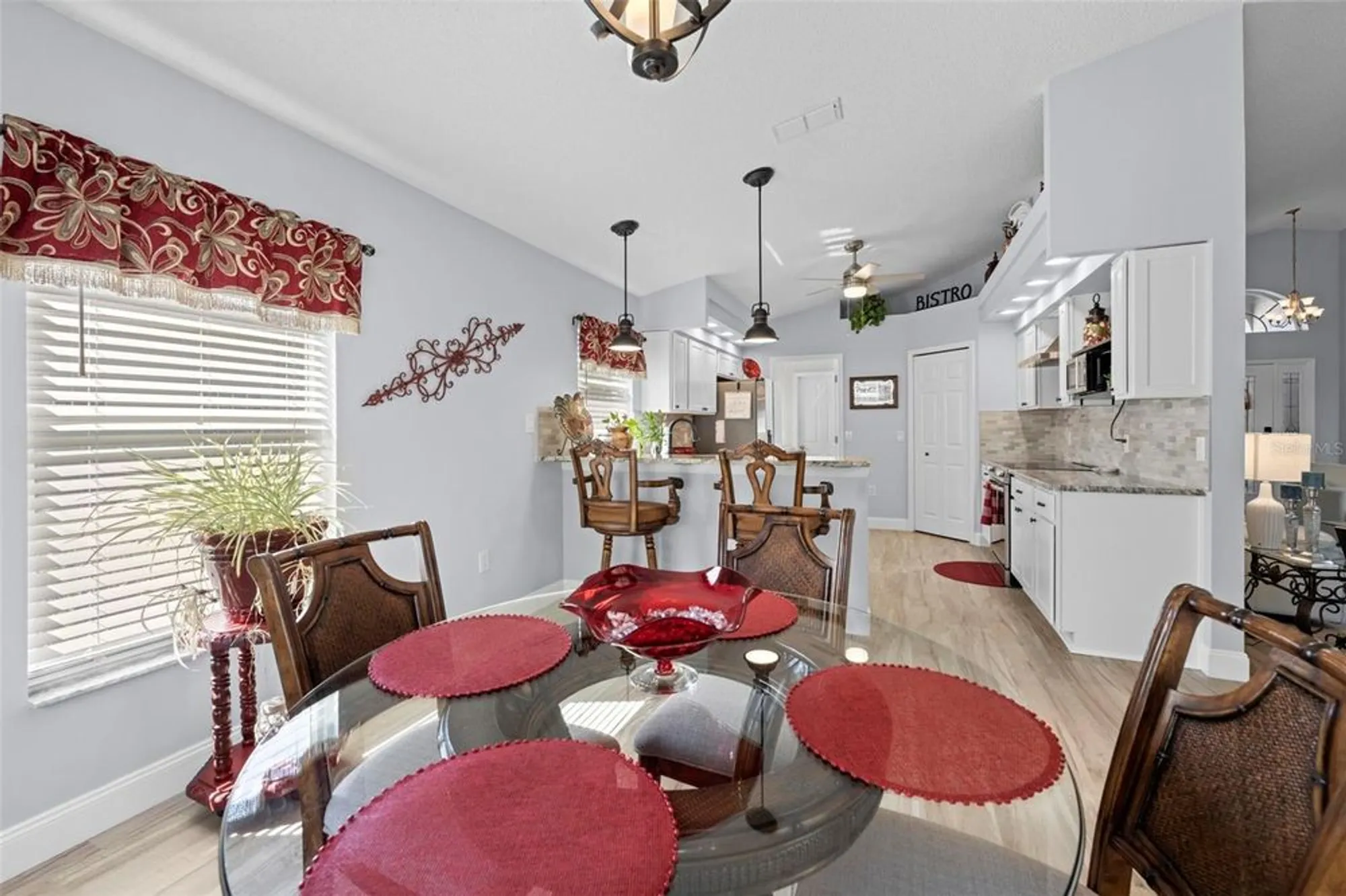 Property Slideshow image 31 of 61 | 412 mistwood ct, Spring Hill, FL, 34609