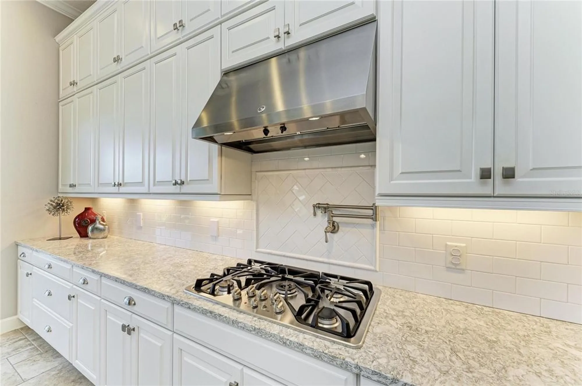 Property Slideshow image 21 of 100 | 13108 treviso dr, Bradenton, FL, 34211