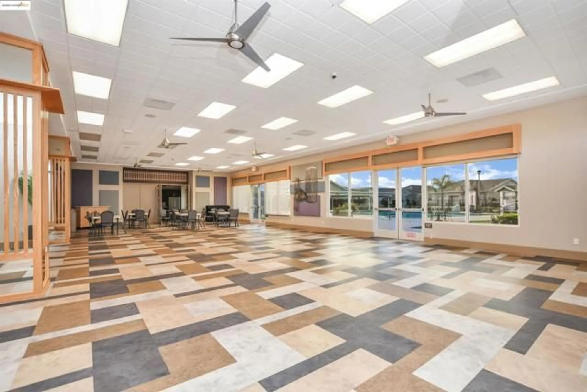 Property Slideshow image 27 of 36 | 1990 kent dr, Brentwood, CA, 94513