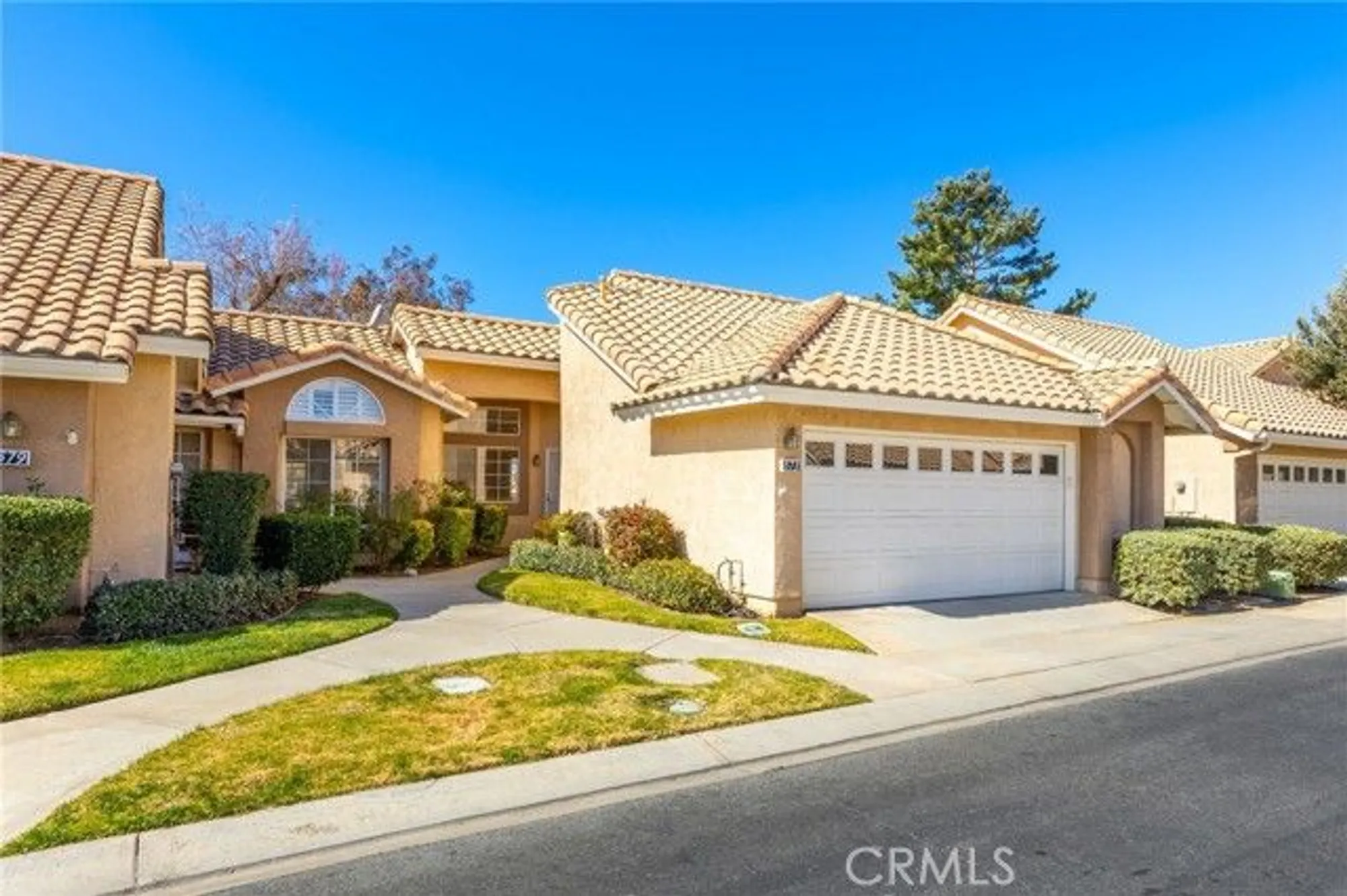 Property Slideshow image 1 of 47 | 573 la costa dr, Banning, CA, 92220