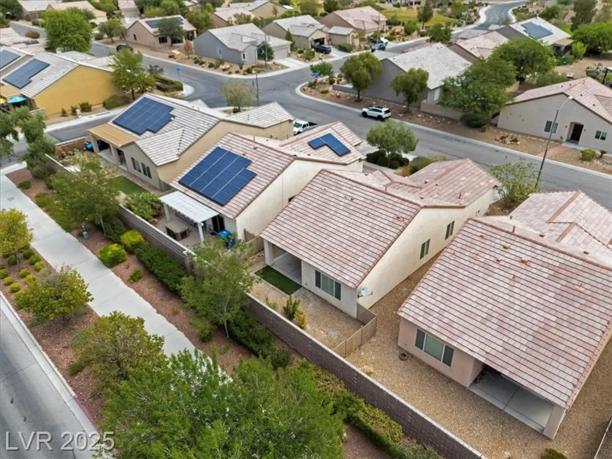 Property Slideshow image 19 of 24 | 7713 lily trotter st, North Las Vegas, NV, 89084