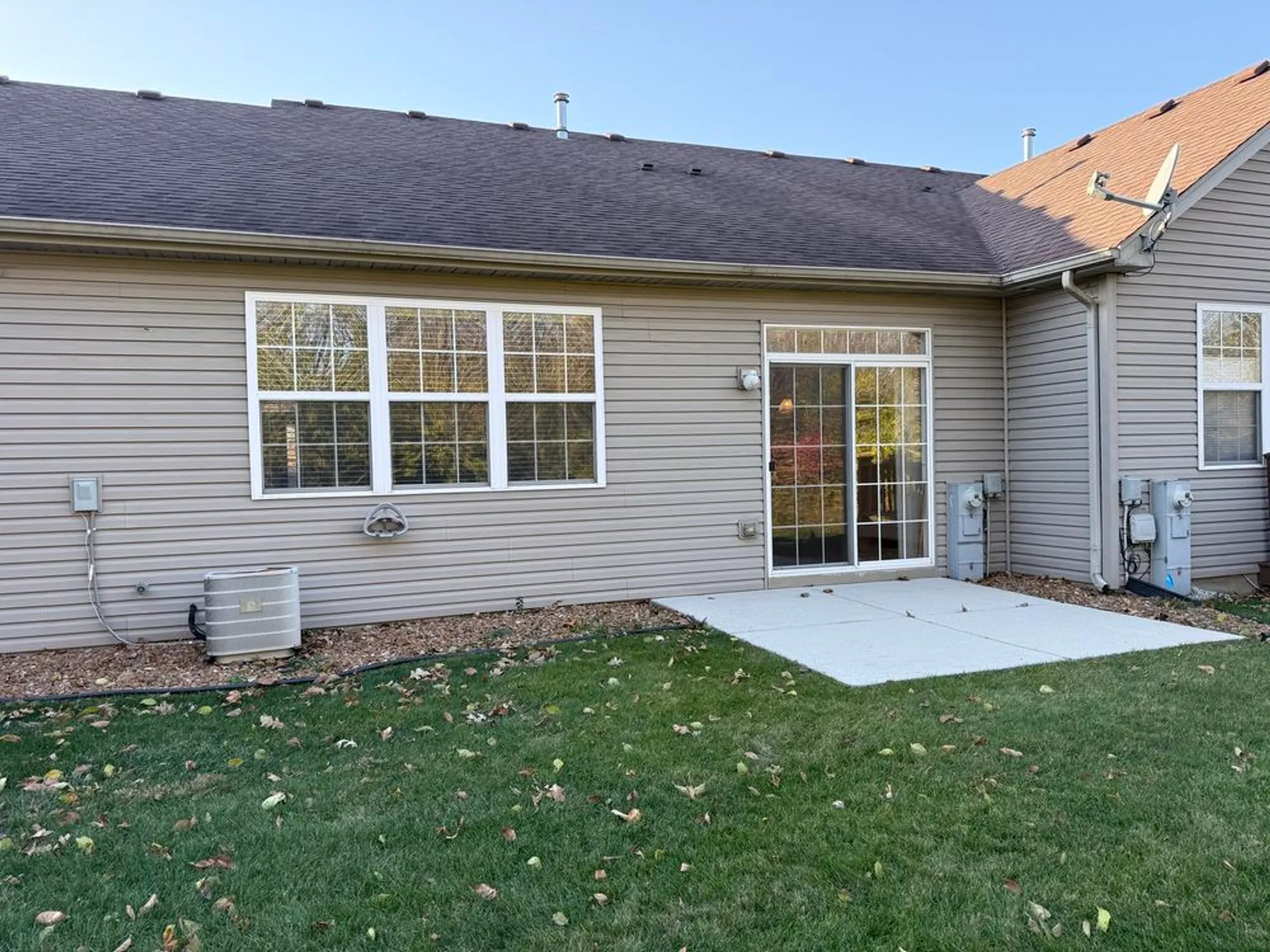 Property Slideshow image 2 of 21 | 17009 mendota dr # 17009, Lockport, IL, 60441