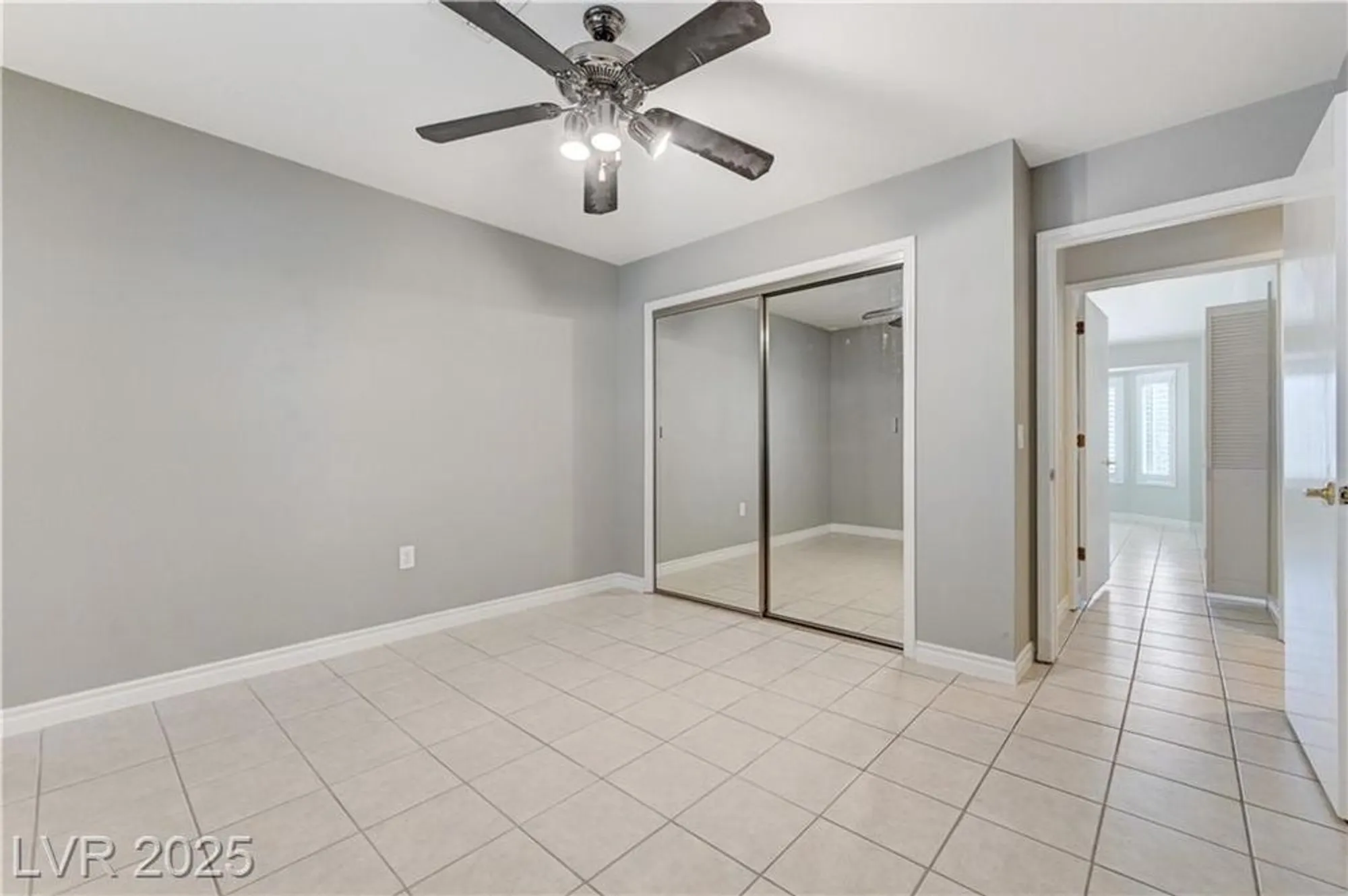 Property Slideshow image 17 of 24 | 8737 smokey dr, Las Vegas, NV, 89134
