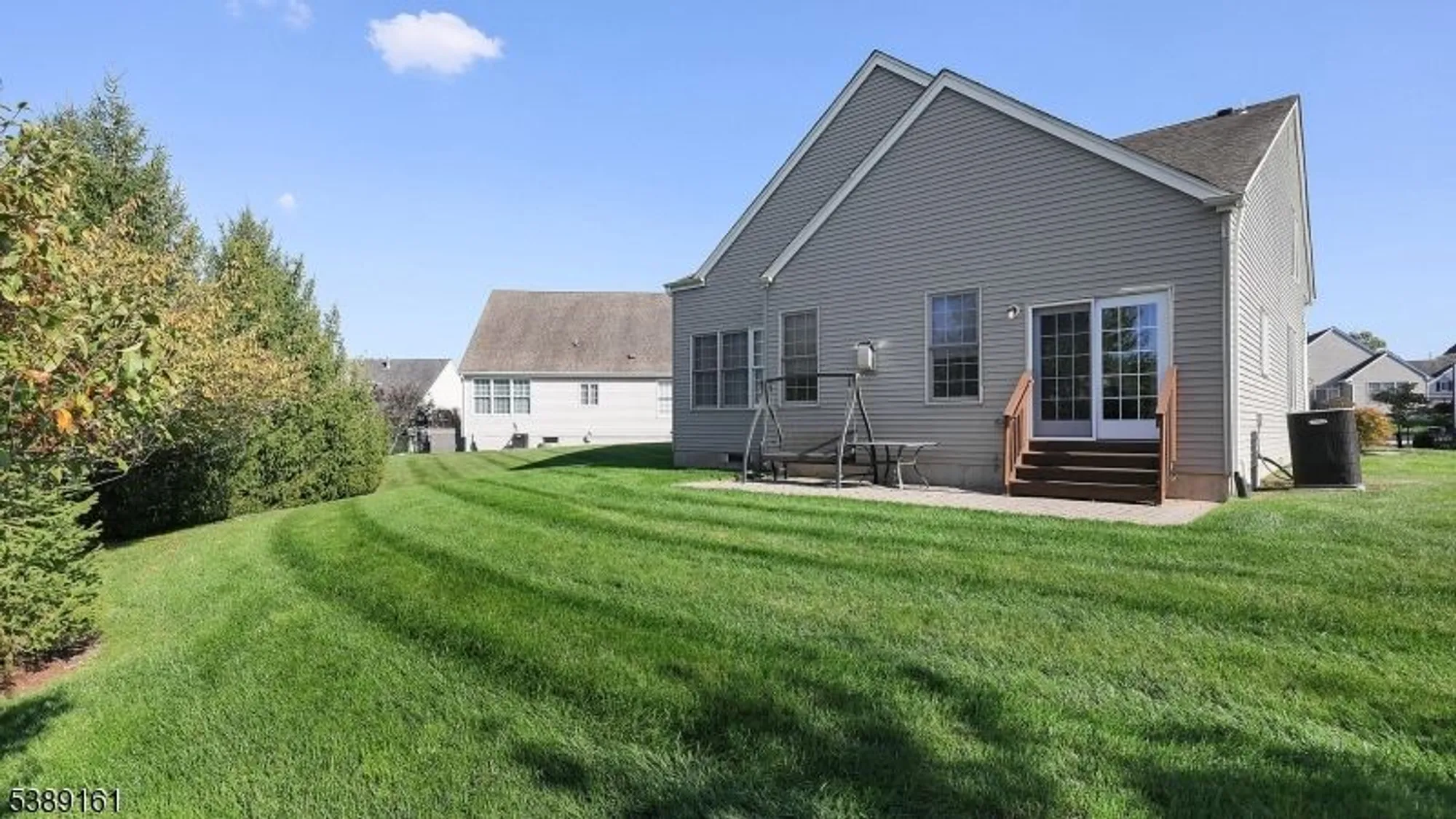 Property Slideshow image 28 of 32 | 9 pitcher pt, Somerset, NJ, 08873