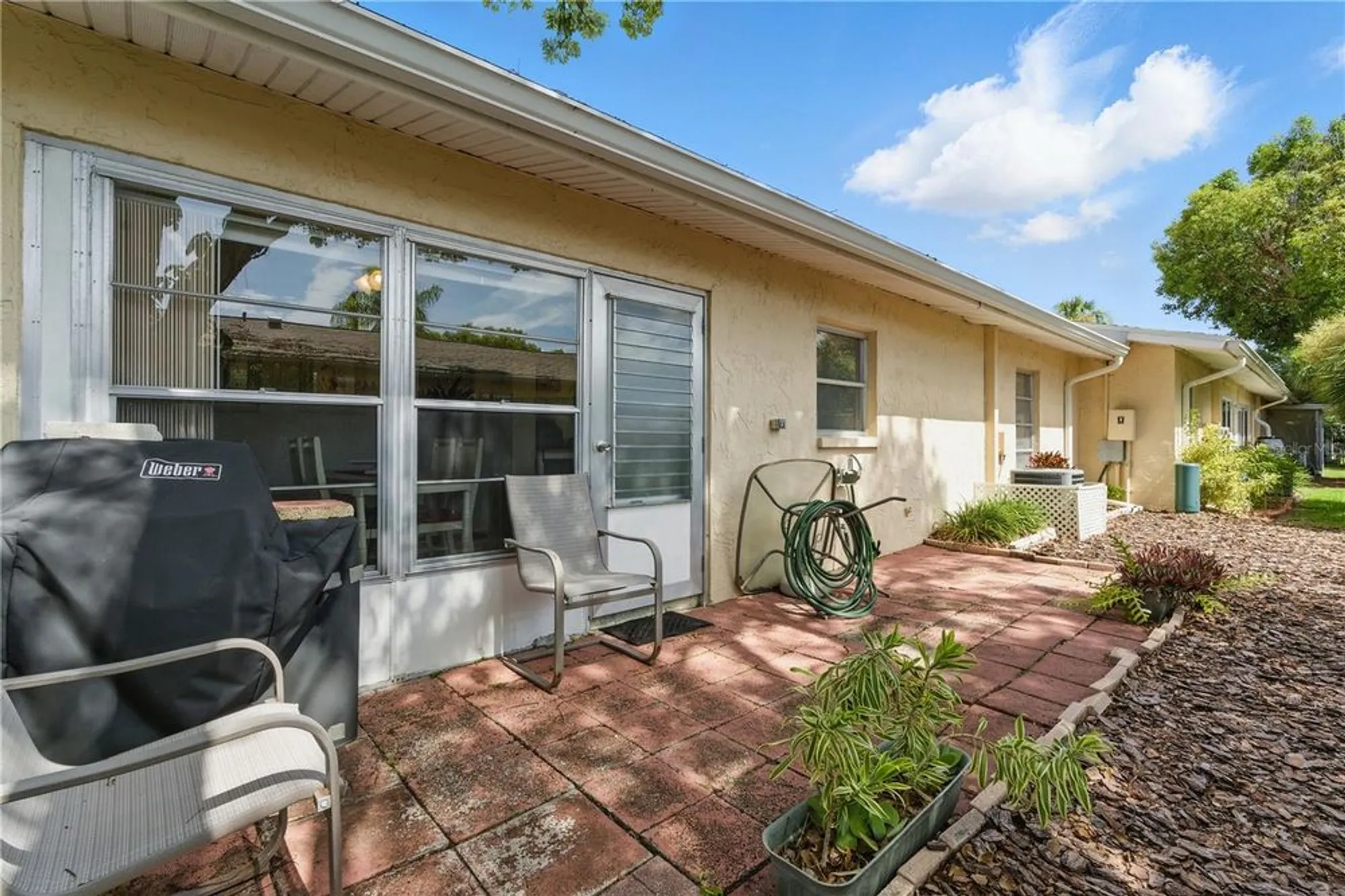 Property Slideshow image 5 of 36 | 858 cambridge ct # 858, Dunedin, FL, 34698