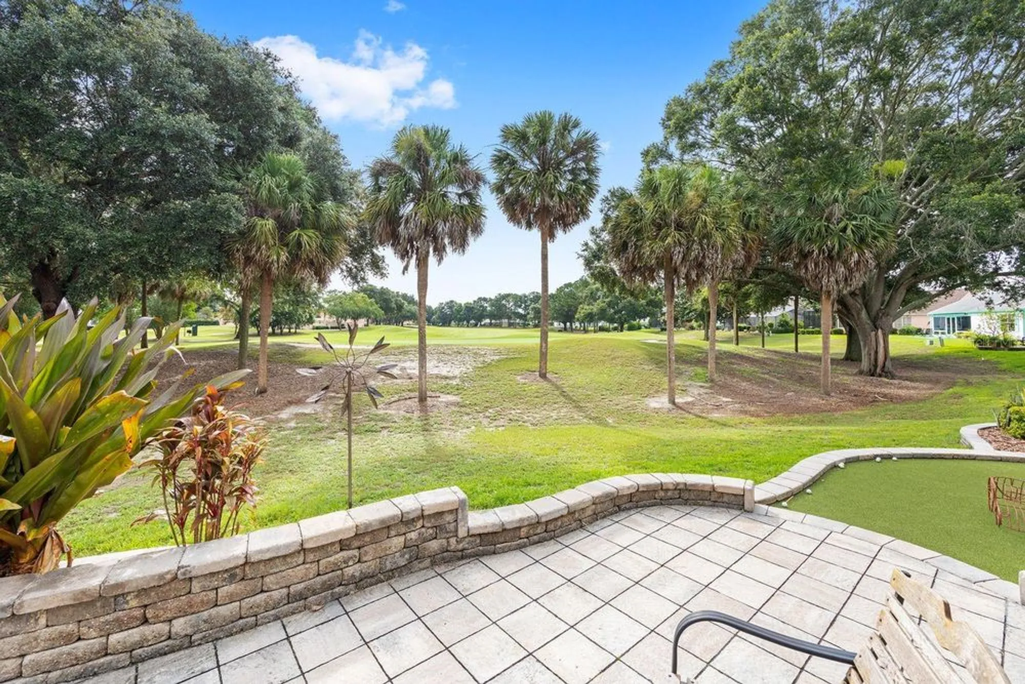Property Slideshow image 33 of 38 | 917 ramos dr, The Villages, FL, 32159