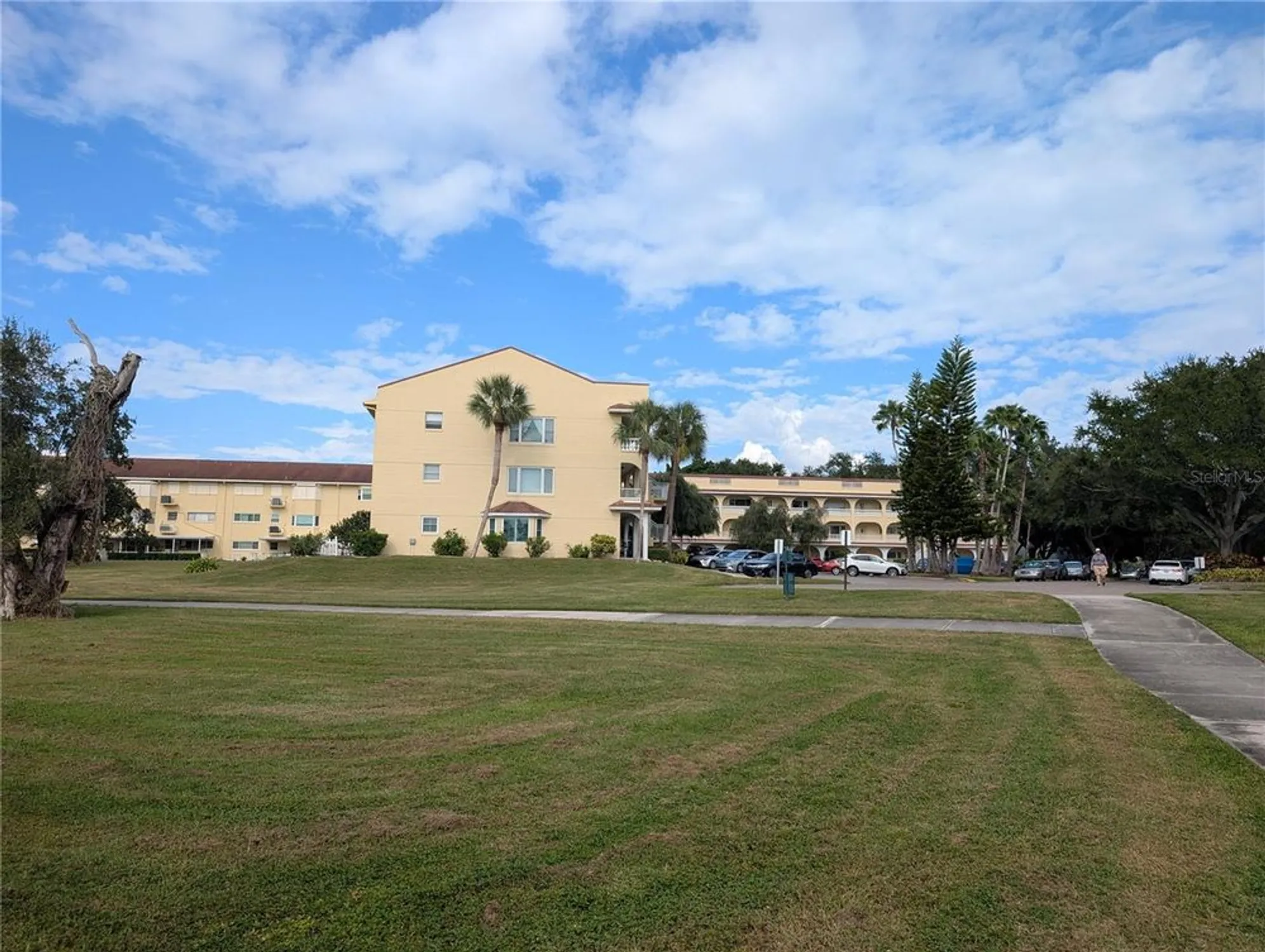 Property Slideshow image 25 of 46 | 2222 norwegian dr apt 48, Clearwater, FL, 33763