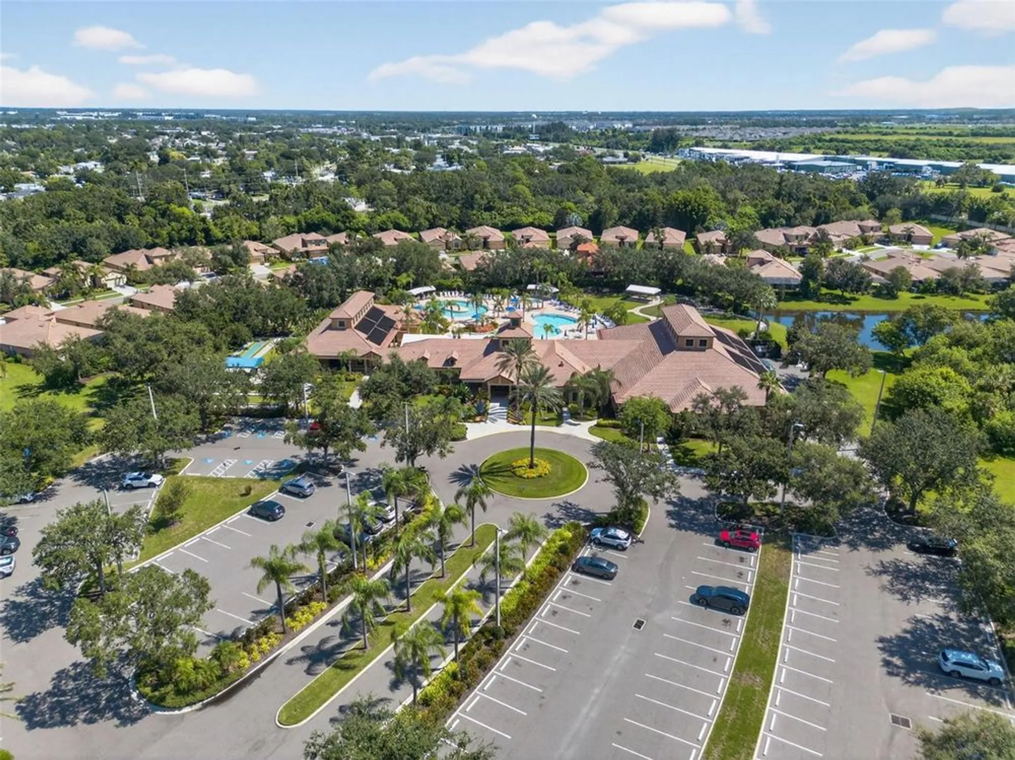 Property Slideshow image 49 of 55 | 359 laurel falls dr, Apollo Beach, FL, 33572