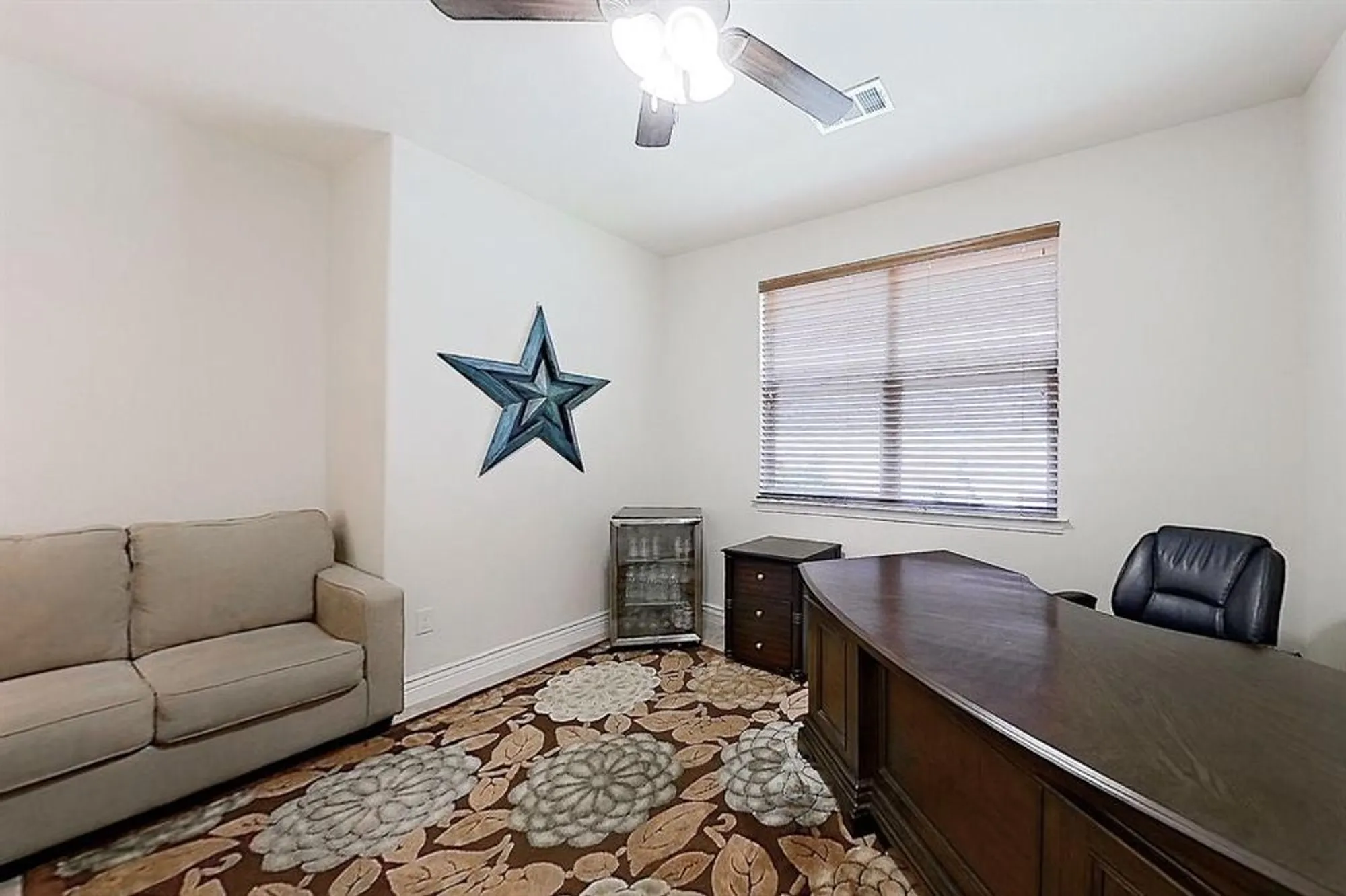 Property Slideshow image 20 of 32 | 11909 willet way, Denton, TX, 76207