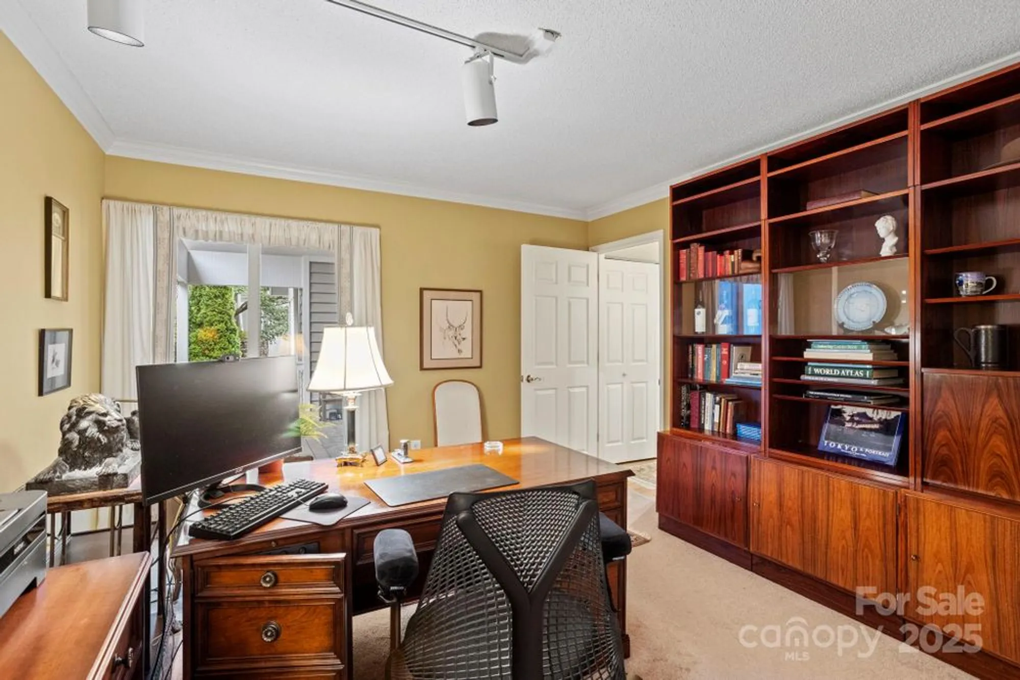 Property Slideshow image 25 of 37 | 104 overlook dr, Flat Rock, NC, 28731