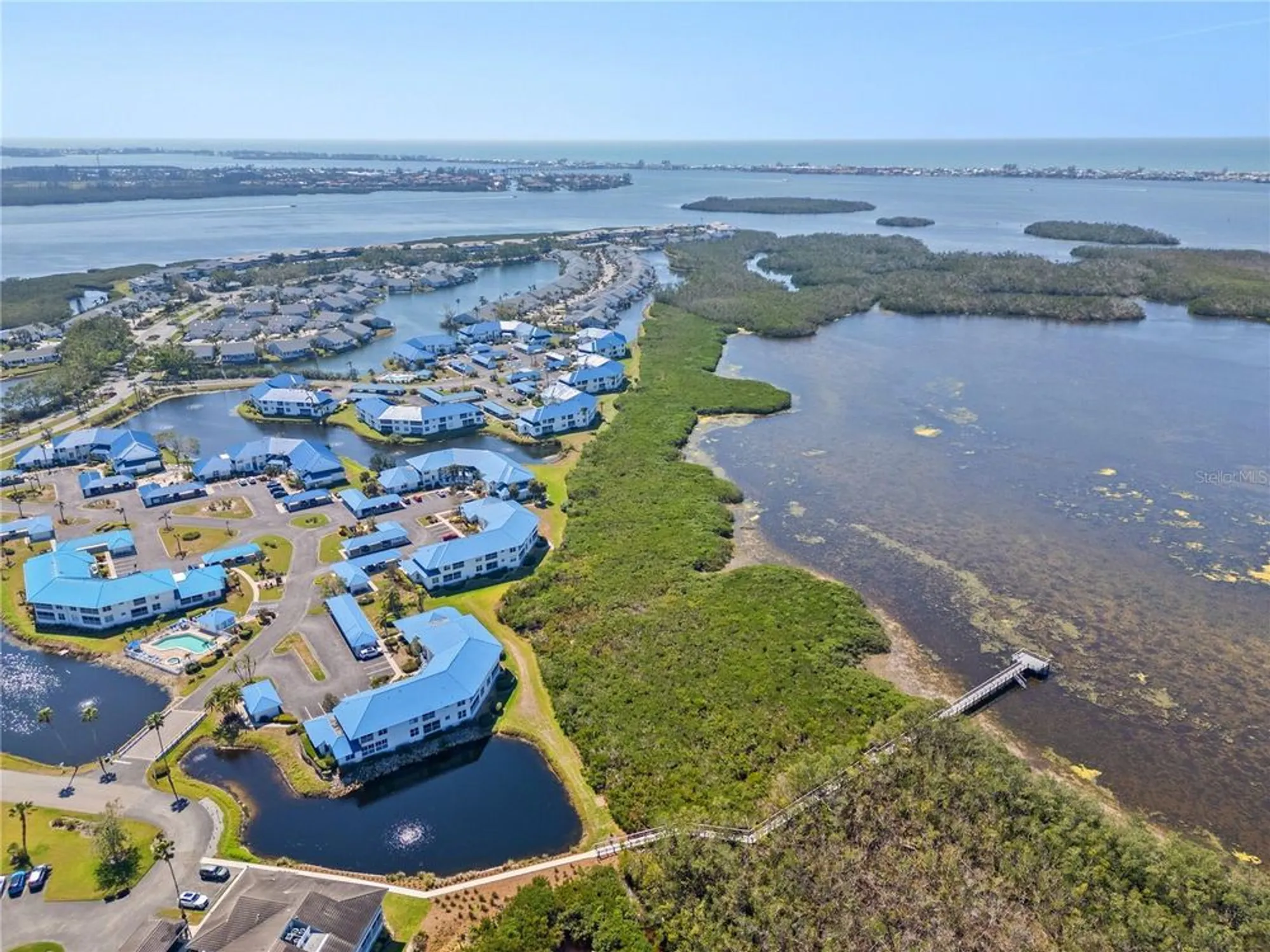 Property Slideshow image 35 of 51 | 803 audubon dr # 803, Bradenton, FL, 34209