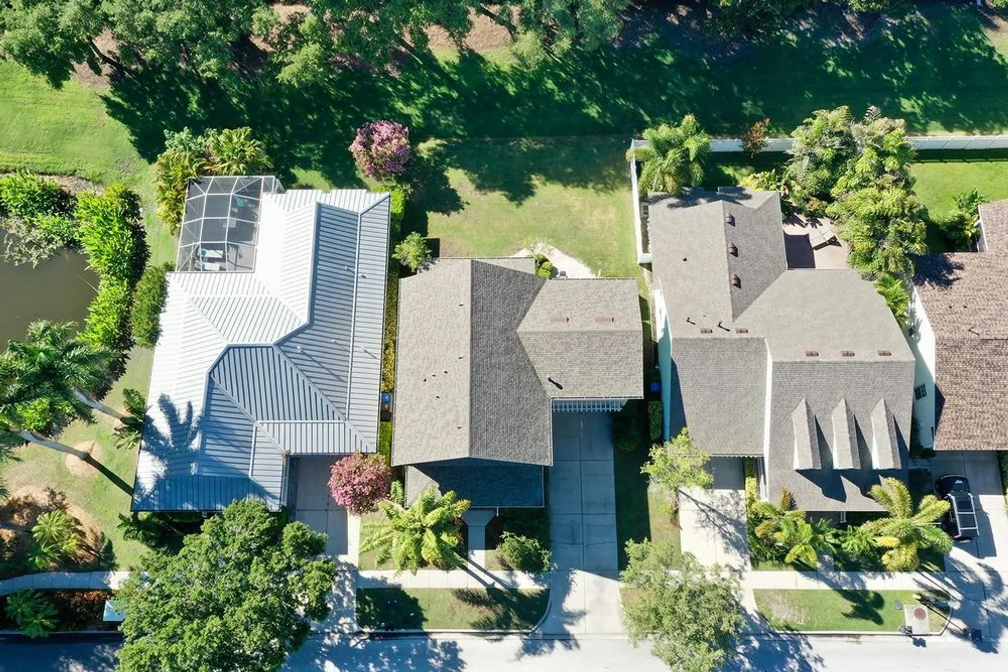 Property Slideshow image 58 of 81 | 310 manns harbor dr, Apollo Beach, FL, 33572