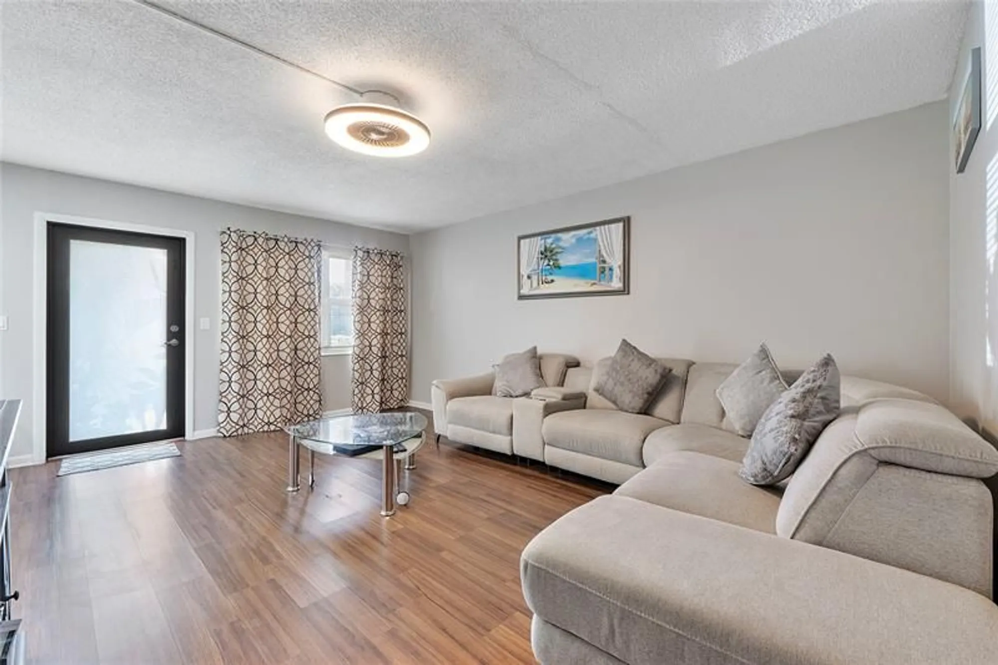 Property Slideshow image 5 of 14 | 1052 harwood e # 1052, Deerfield Beach, FL, 33442