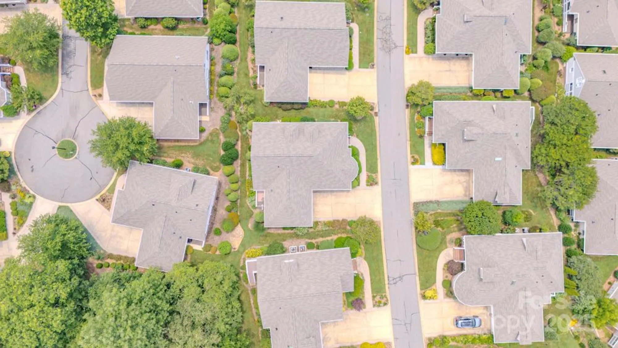 Property Slideshow image 36 of 38 | 8 creekside way, Asheville, NC, 28804