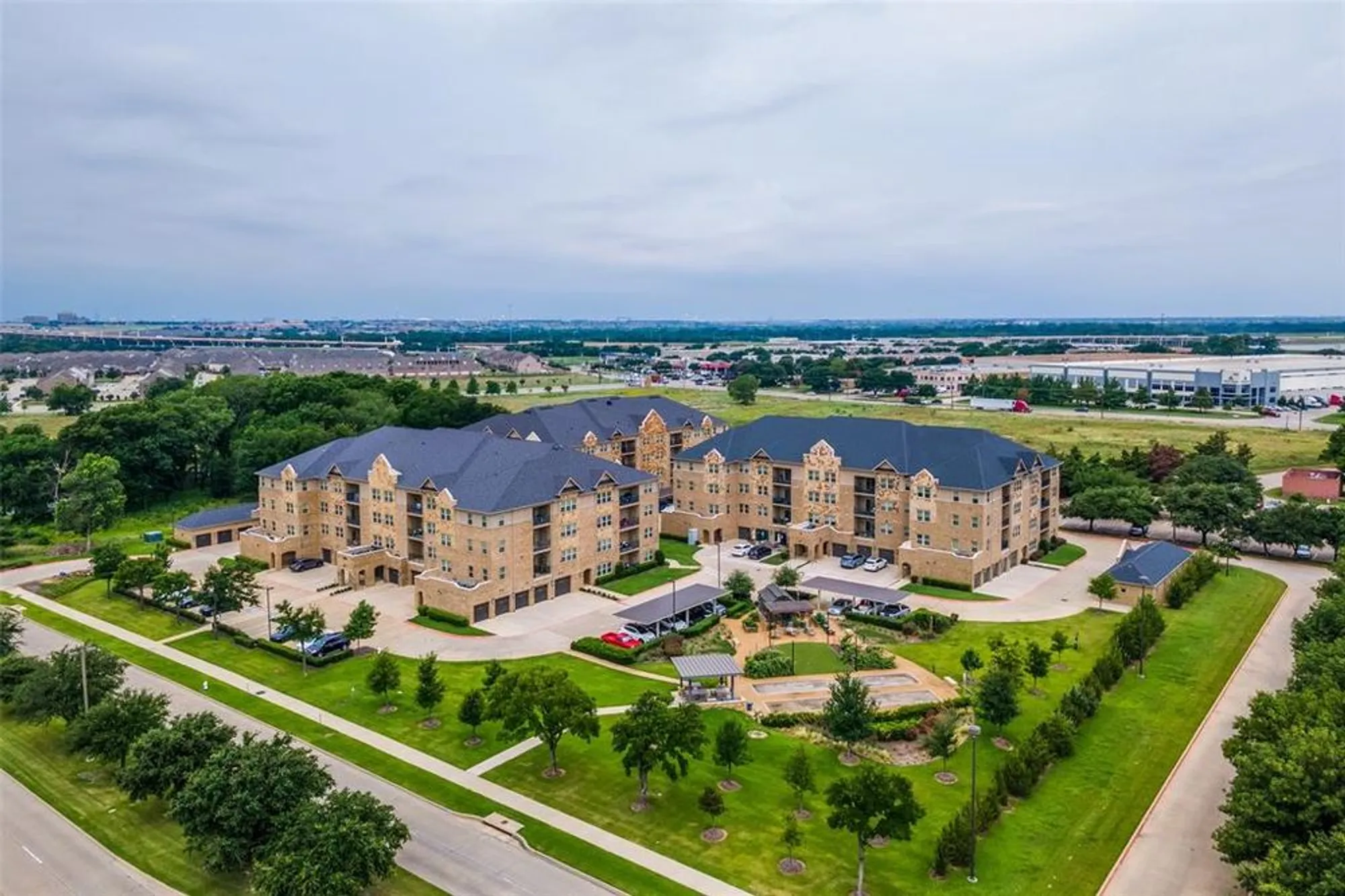 Property Slideshow image 30 of 35 | 1735 wittington pl apt 1207, Dallas, TX, 75234