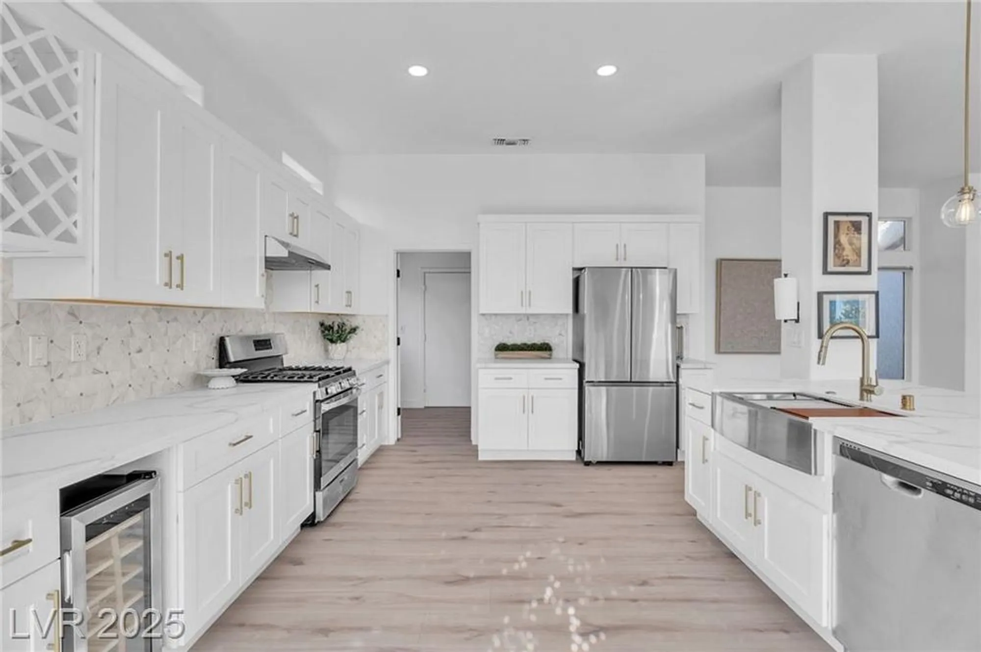 Property Slideshow image 5 of 35 | 2652 youngdale dr, Las Vegas, NV, 89134