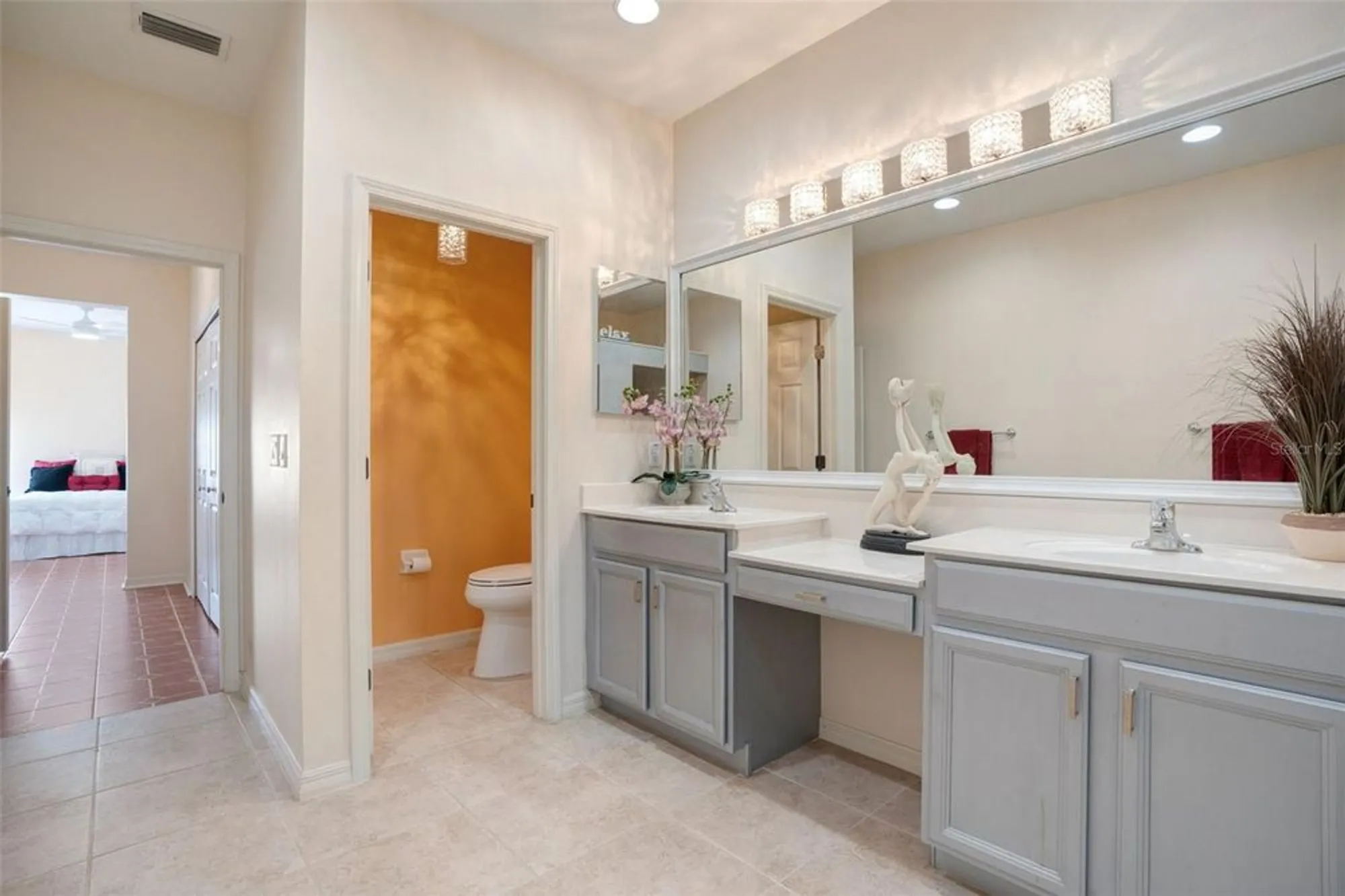 Property Slideshow image 28 of 36 | 1410 maseno dr, Venice, FL, 34292