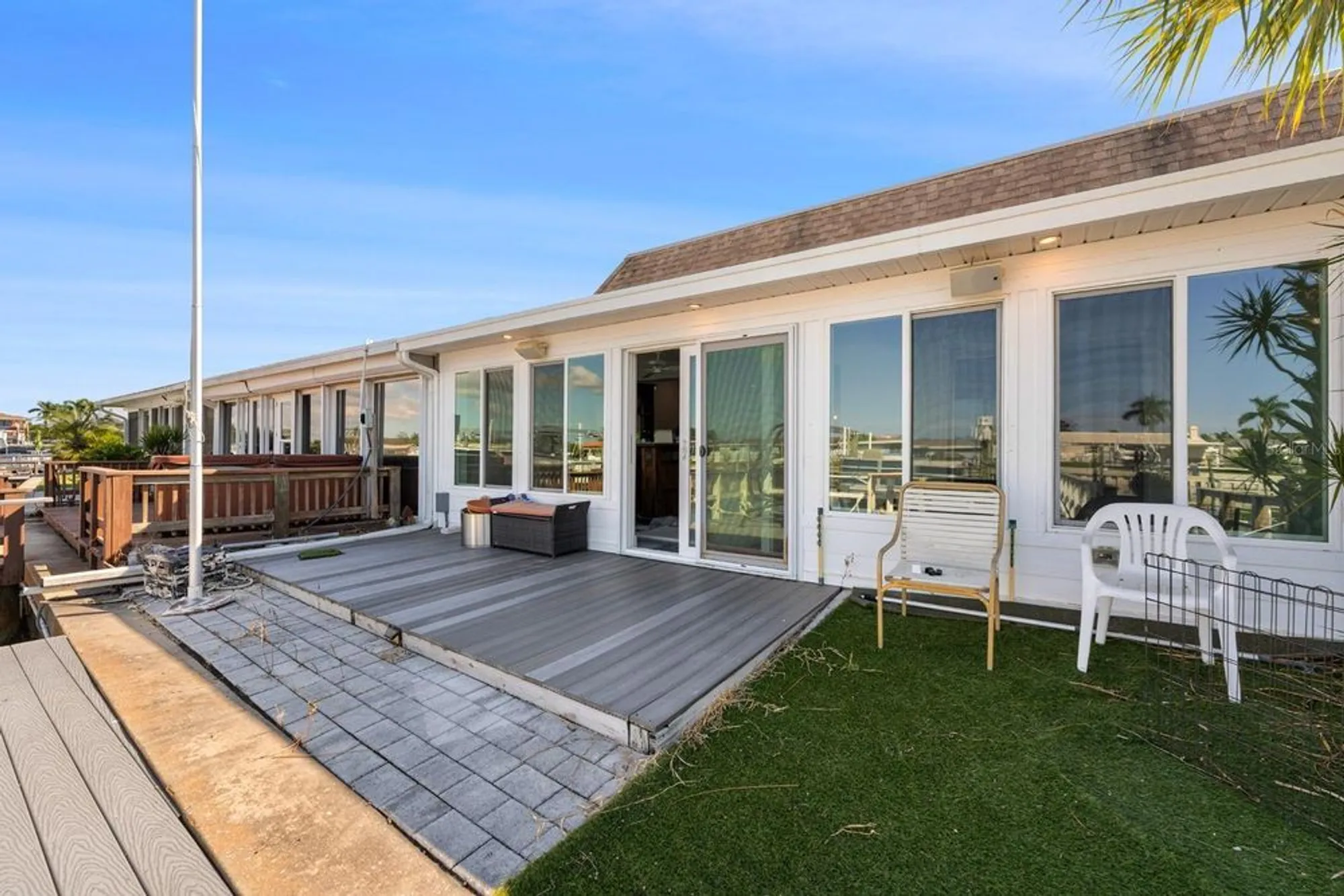 Property Slideshow image 17 of 24 | 511 boca ciega point blvd n, St Petersburg, FL, 33708