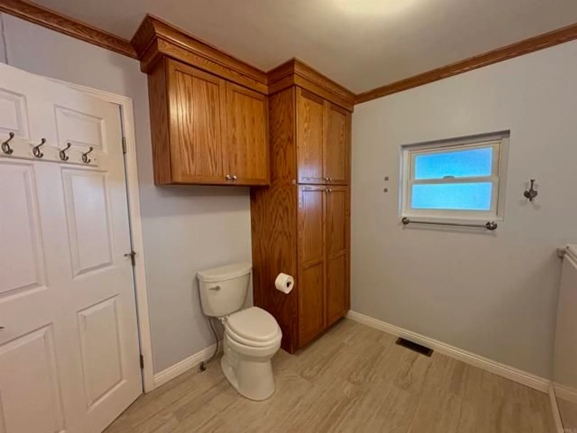 Property Slideshow image 15 of 29 | 5420 kipling ln, Carlsbad, CA, 92008