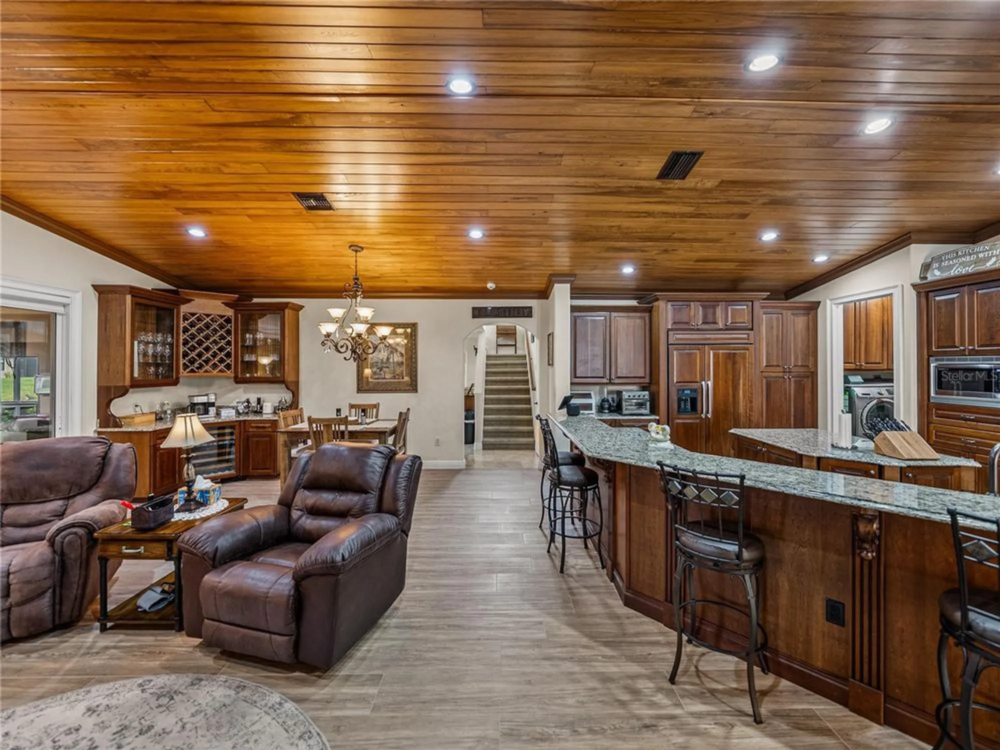 Property Slideshow image 8 of 100 | 4276 dunmore dr, Lake Wales, FL, 33859