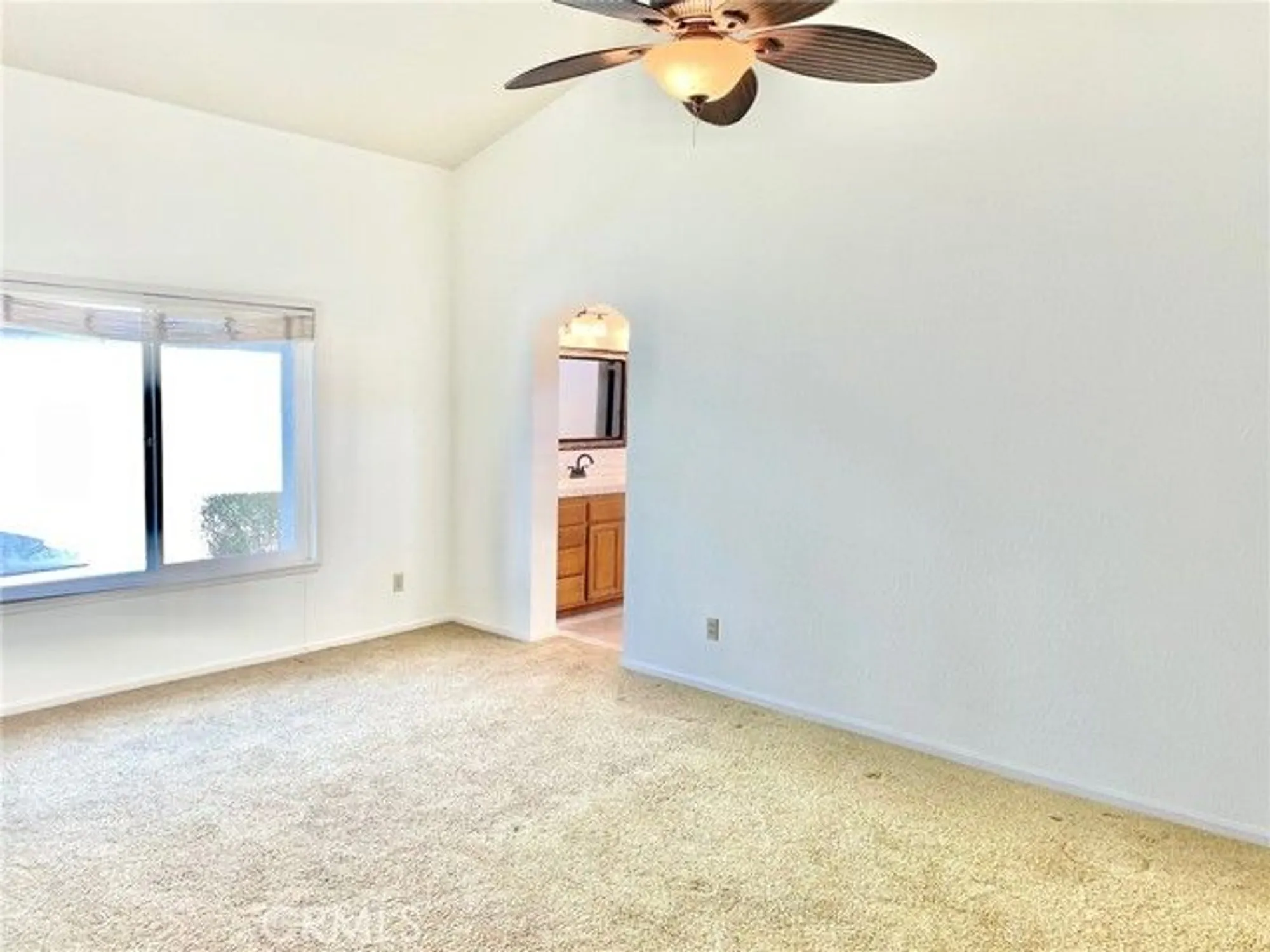 Property Slideshow image 10 of 19 | 1219 via san jacinto, San Marcos, CA, 92078