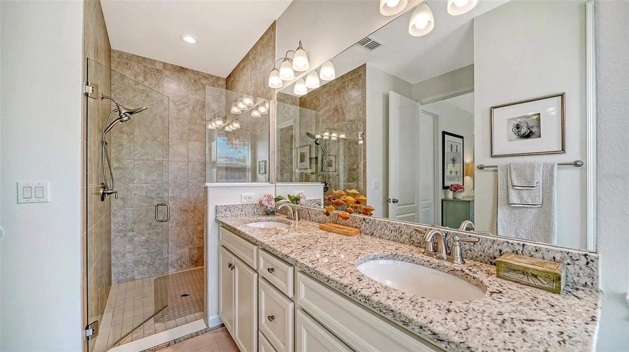 Property Slideshow image 29 of 51 | 11211 spring gate trl, Lakewood Ranch, FL, 34211