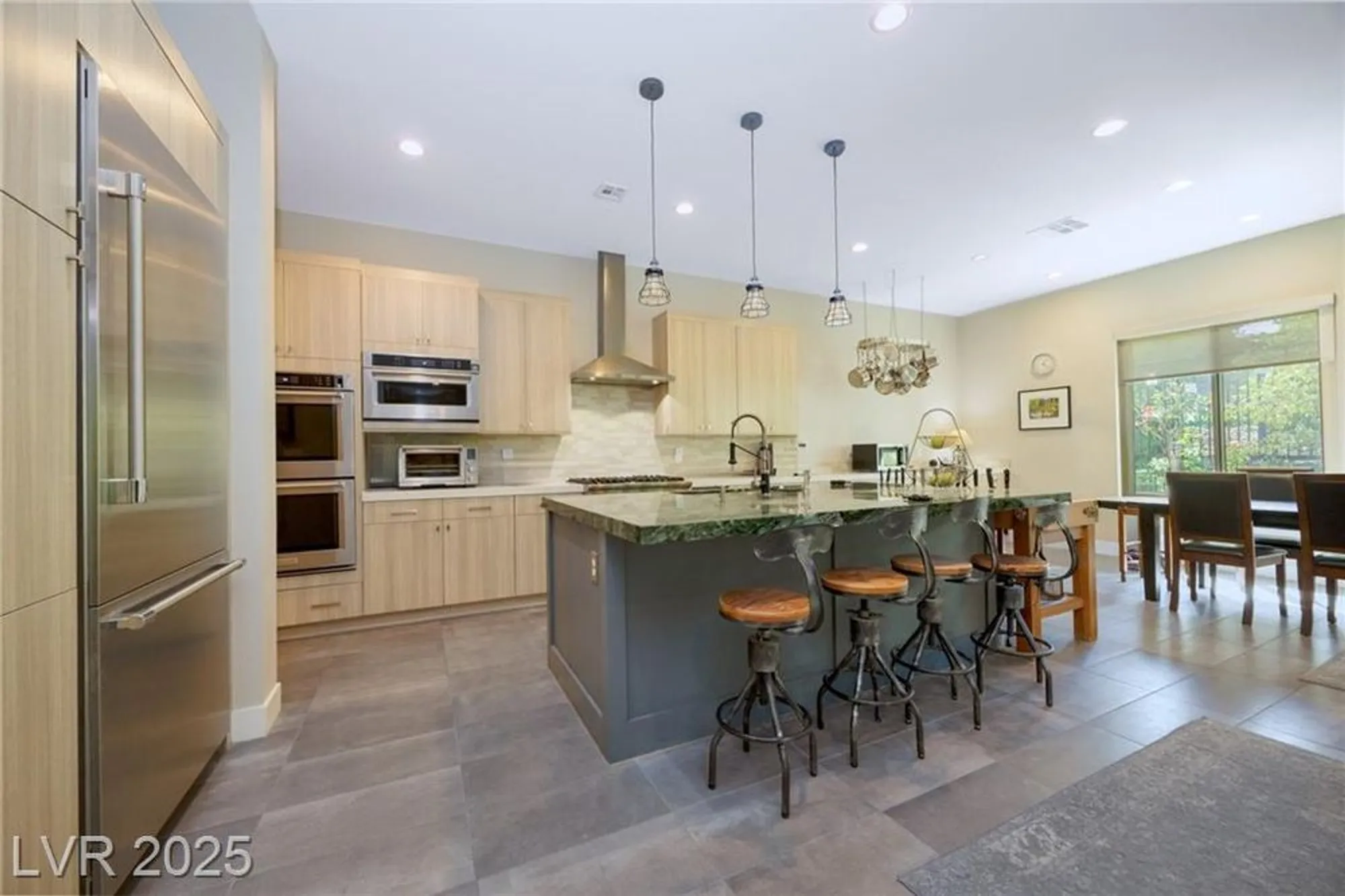 Property Slideshow image 18 of 41 | 6673 titanium crest st, Las Vegas, NV, 89148