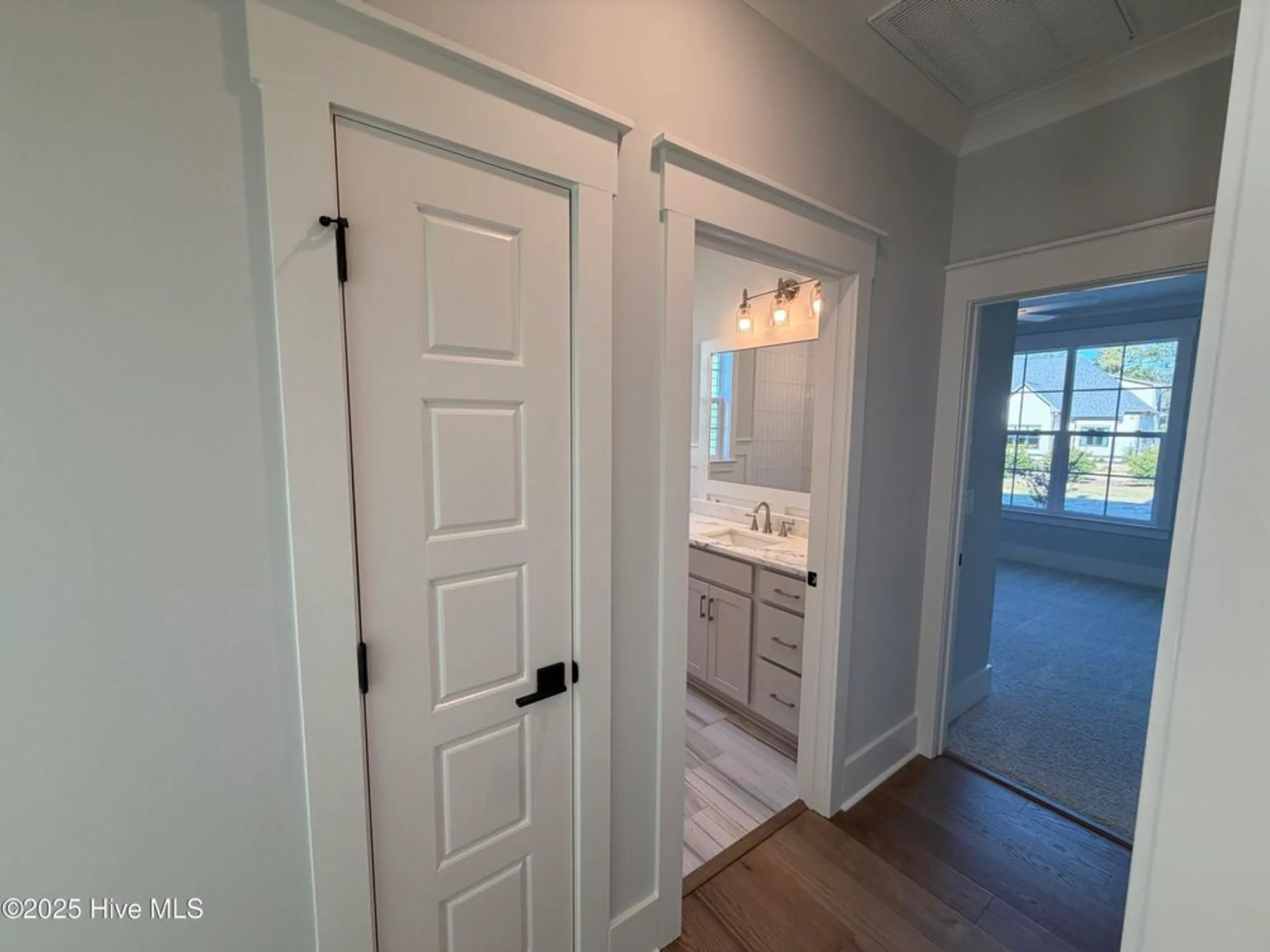 Property Slideshow image 10 of 70 | 7354 foxbriar dr, Leland, NC, 28451