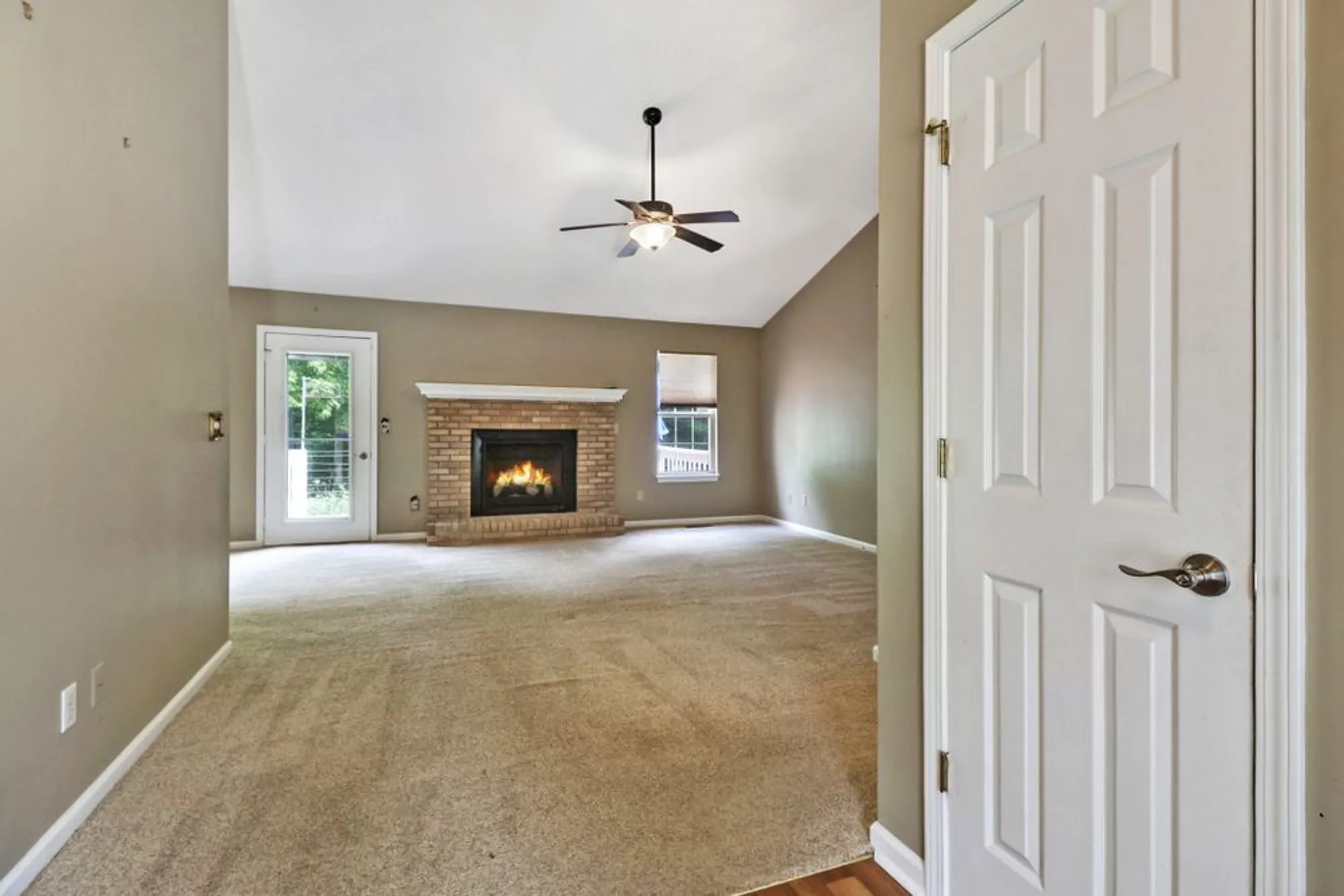 Property Slideshow image 5 of 33 | 104 minetta dr, Crossville, TN, 38558