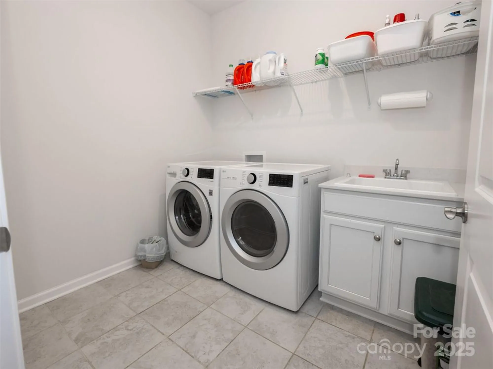 Property Slideshow image 14 of 48 | 5000 chegall crossing way, Mount Holly, NC, 28120