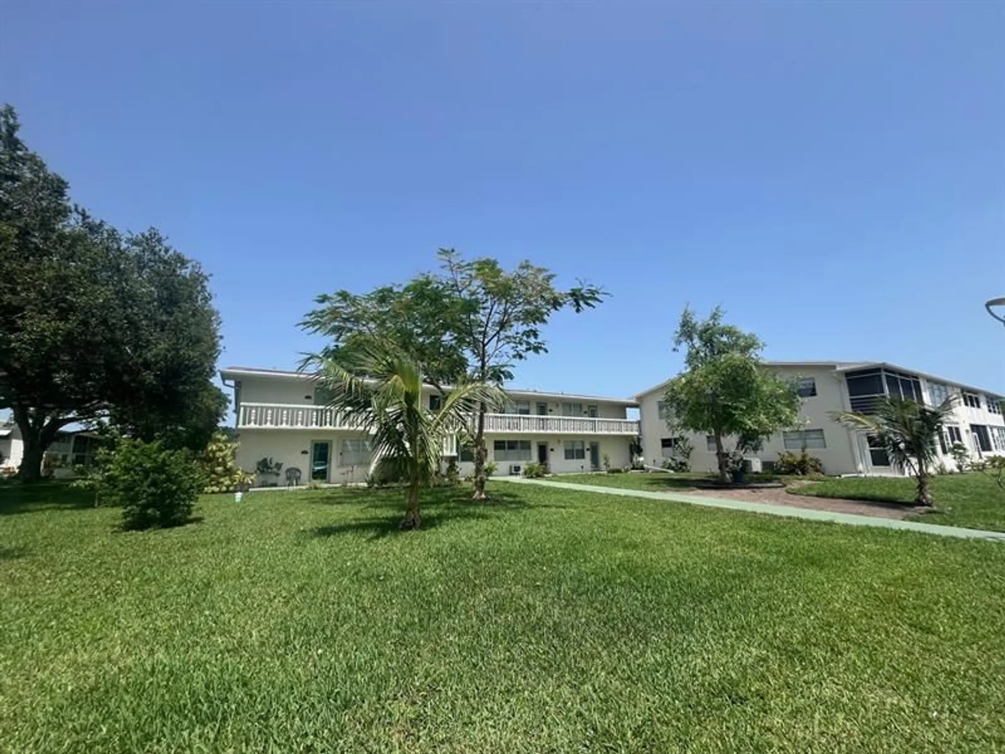 Property Slideshow image 1 of 35 | 166 farnham g # 166, Deerfield Beach, FL, 33442