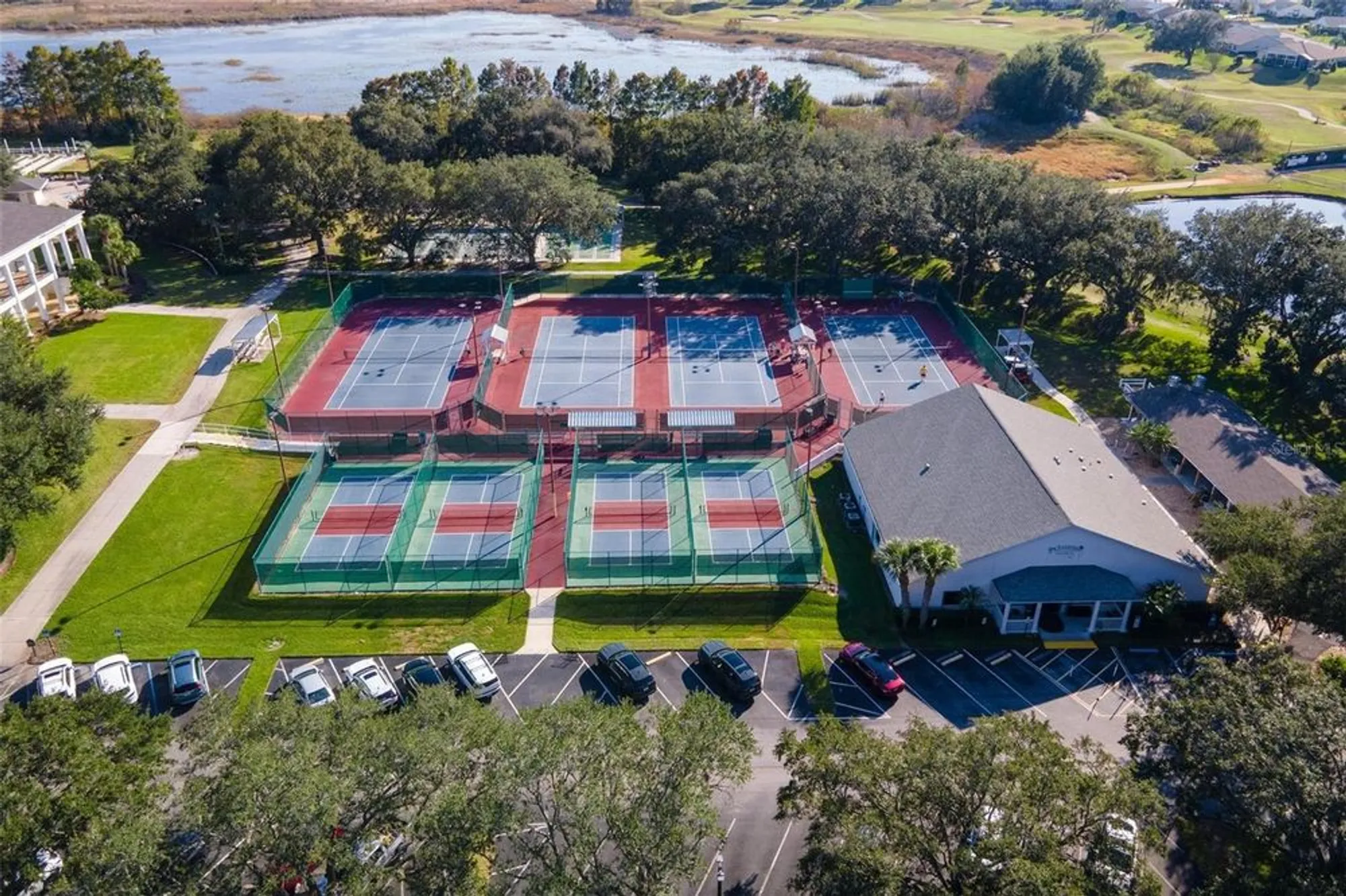 Property Slideshow image 48 of 55 | 25440 crestwater dr, Leesburg, FL, 34748