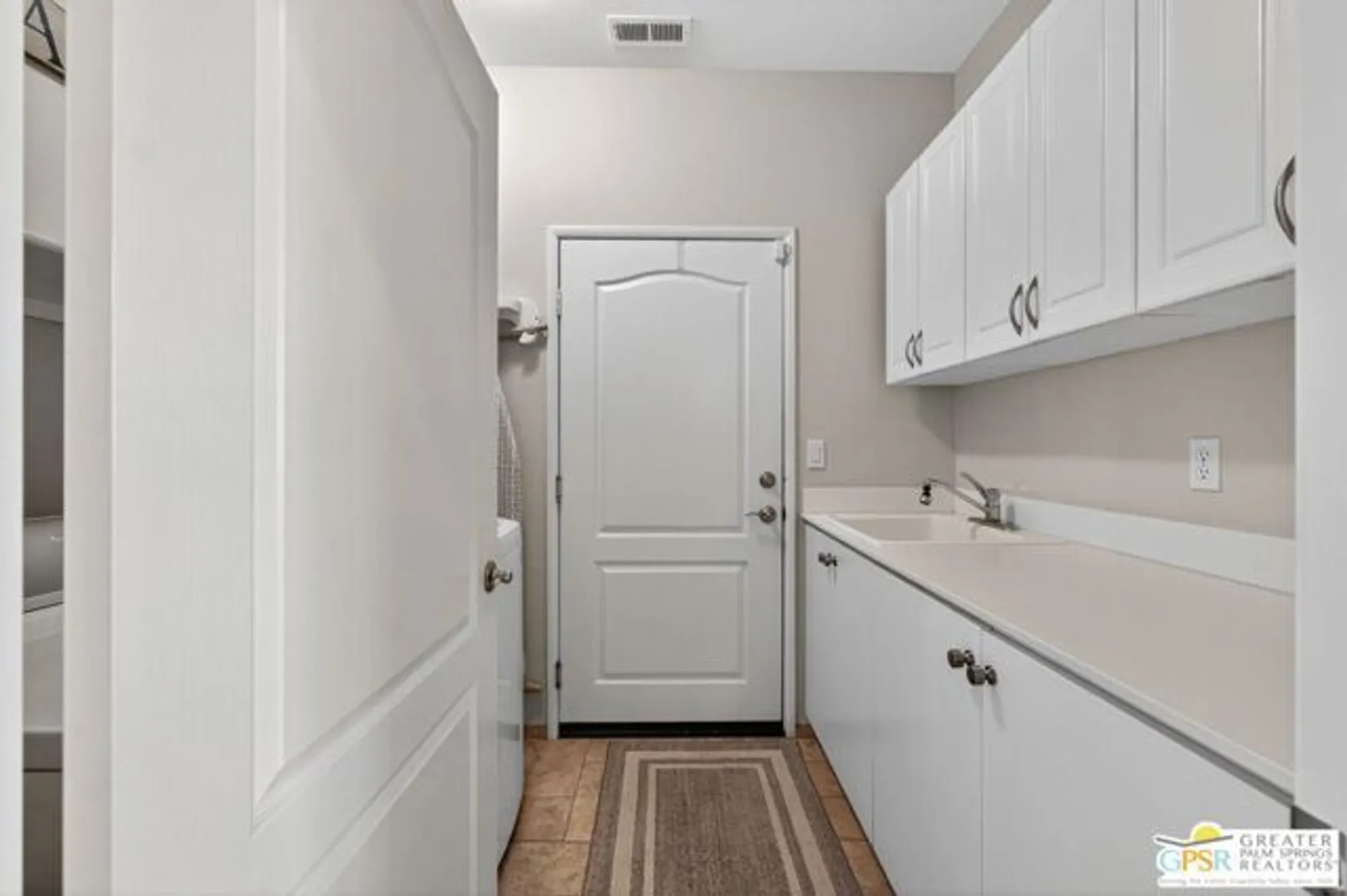 Property Slideshow image 30 of 57 | 2353 savanna way, Palm Springs, CA, 92262