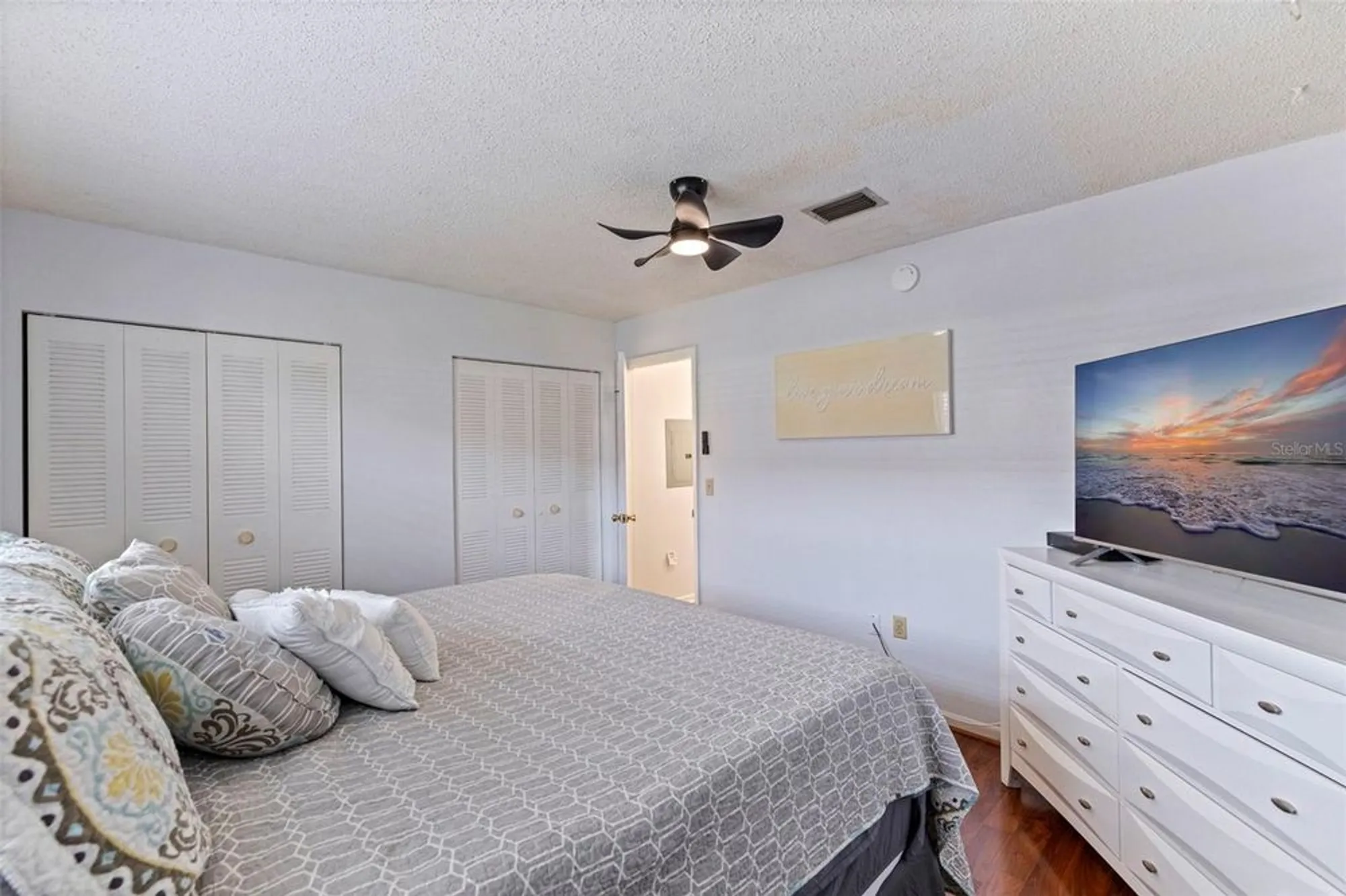 Property Slideshow image 20 of 40 | 5603 80th st n unit 107, Saint Petersburg, FL, 33709