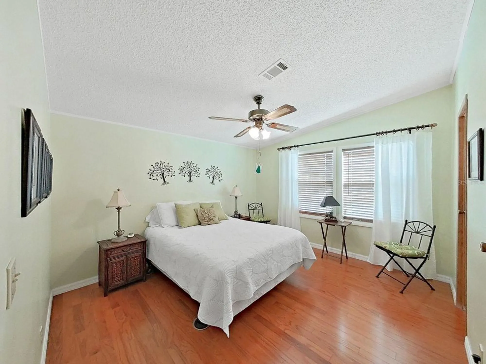 Property Slideshow image 22 of 44 | 1758 fox hill dr, Lakeland, FL, 33810