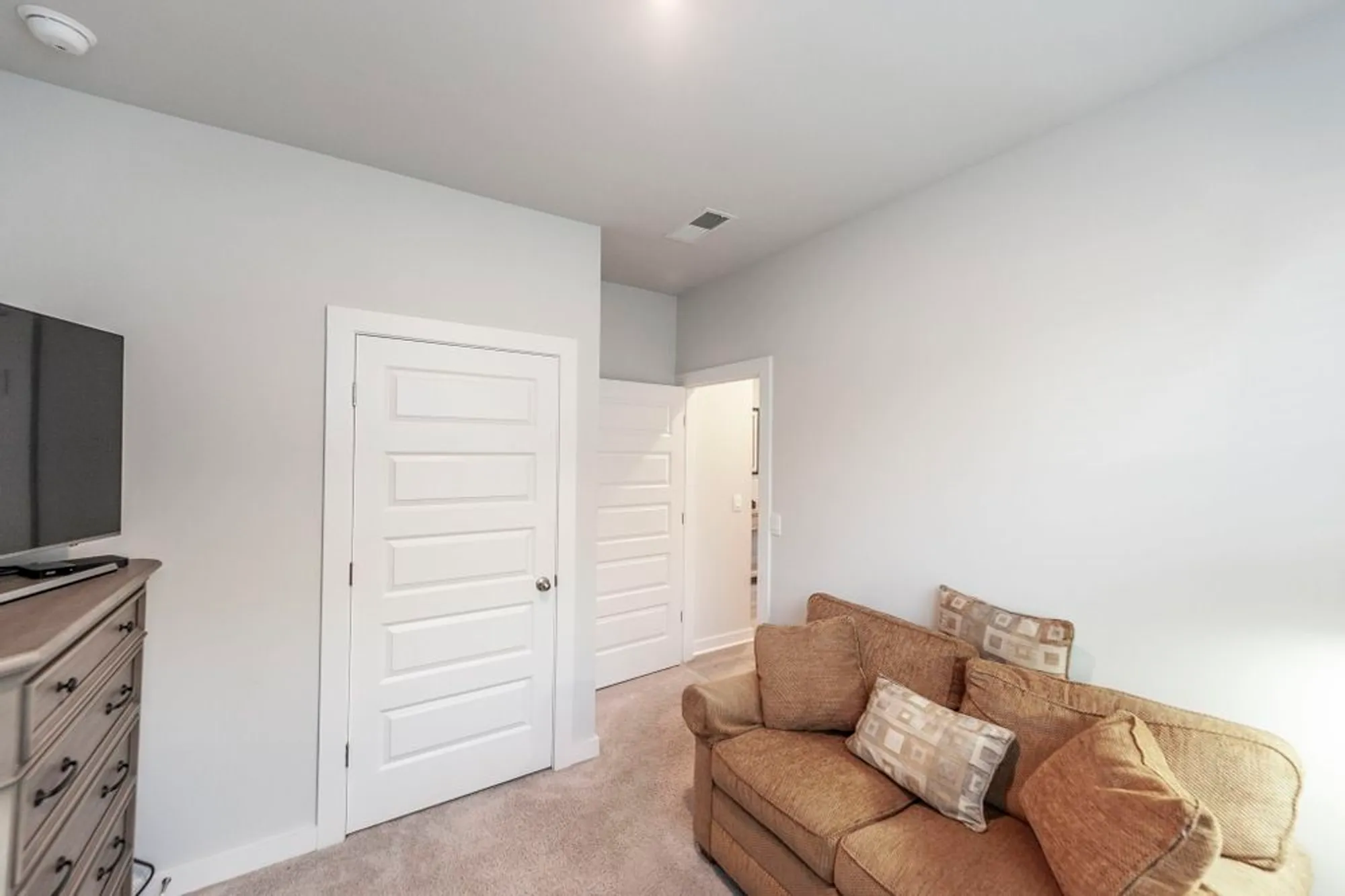 Property Slideshow image 10 of 68 | 1133 stoney brook pvt bnd, Gallatin, TN, 37066