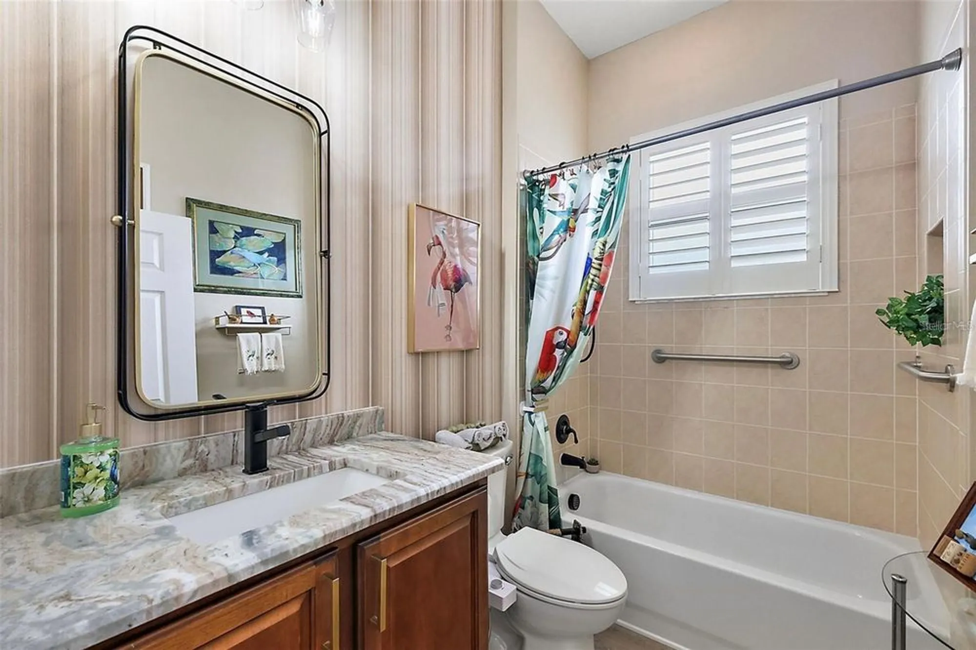 Property Slideshow image 14 of 25 | 10199 mainsail dr, Oxford, FL, 34484