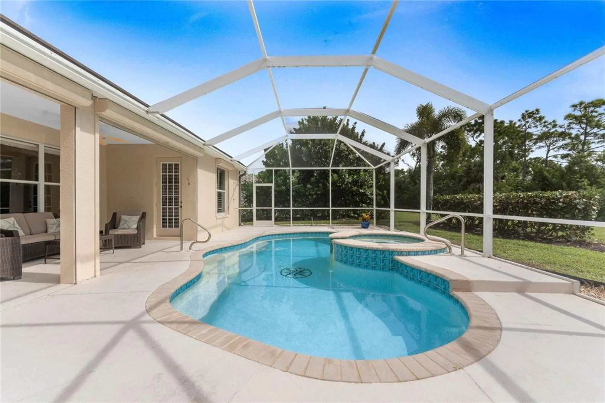 Property Slideshow image 36 of 57 | 17791 courtside landings cir, Punta Gorda, FL, 33955