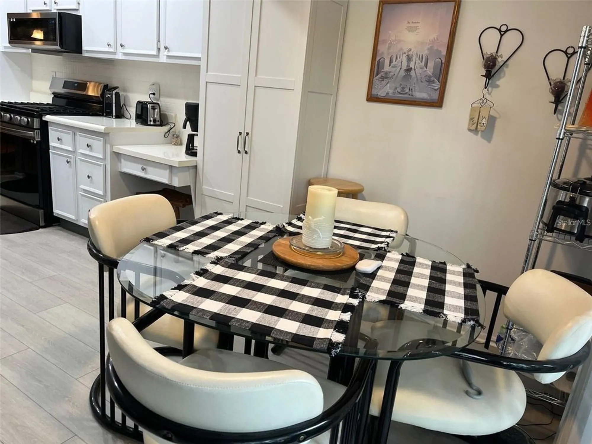 Property Slideshow image 11 of 50 | 5980 80th st n unit 210, St Petersburg, FL, 33709