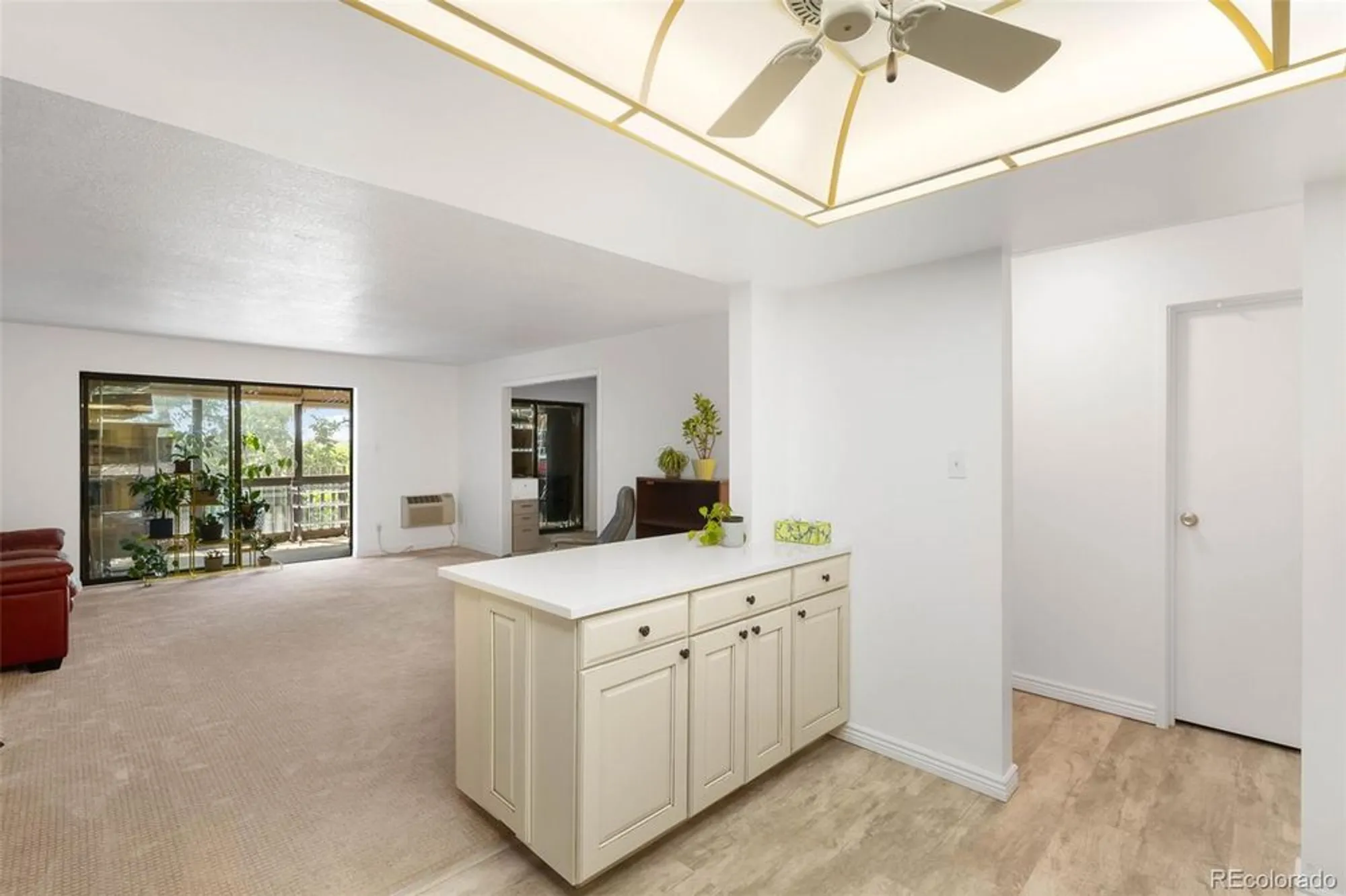 Property Slideshow image 5 of 35 | 14300 e marina dr apt 306, Aurora, CO, 80014