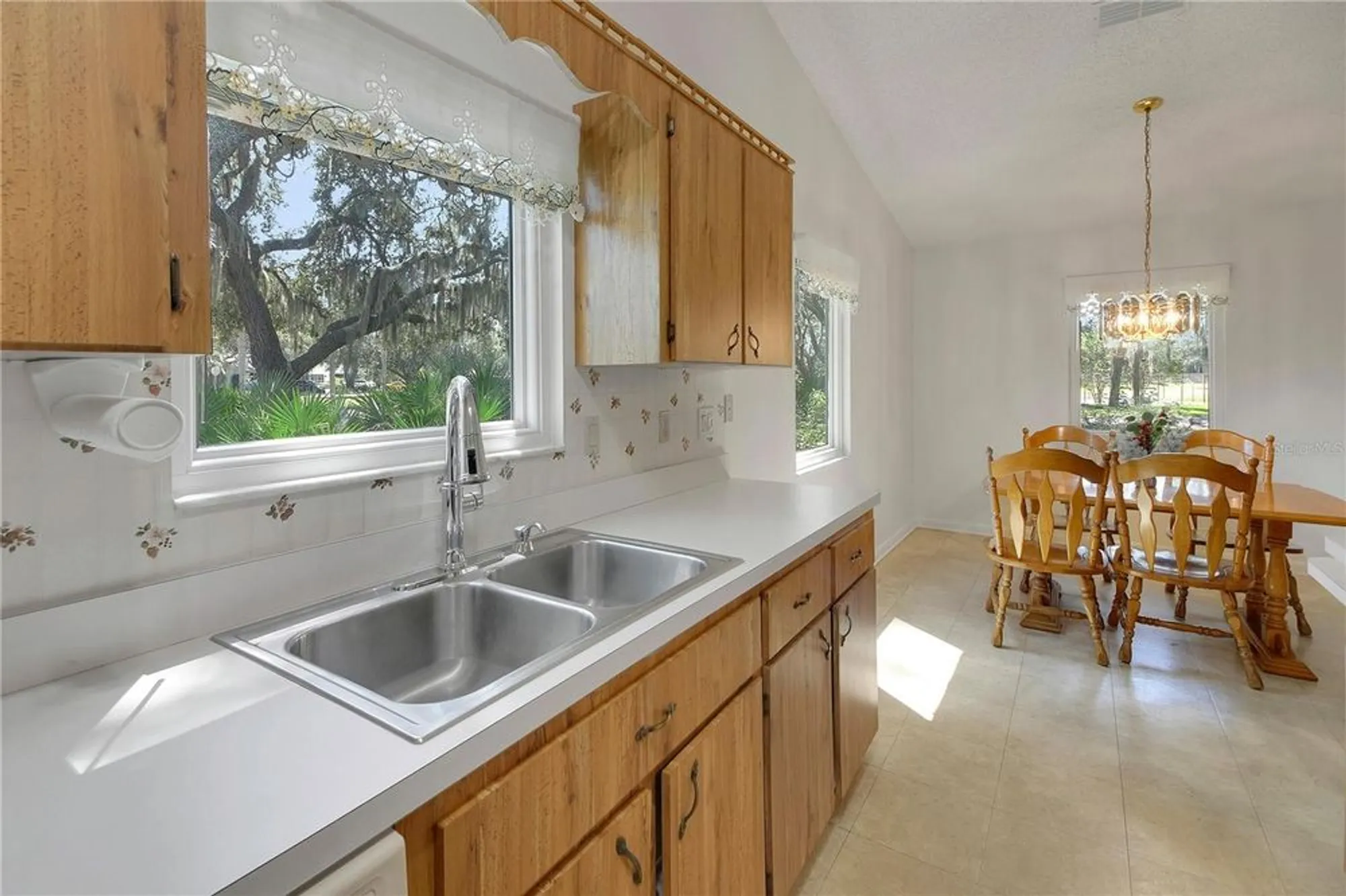 Property Slideshow image 30 of 63 | 610 fannich ct, Leesburg, FL, 34788