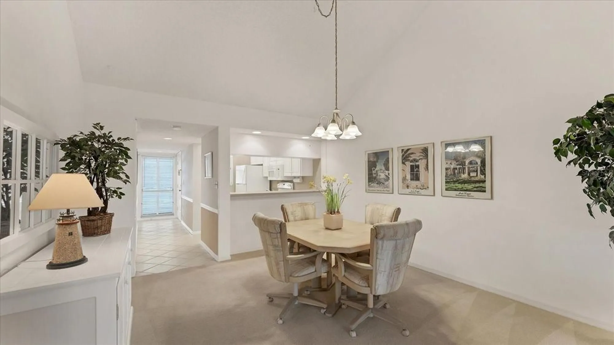 Property Slideshow image 6 of 44 | 450 cerromar rd 282, Venice, FL, 34293